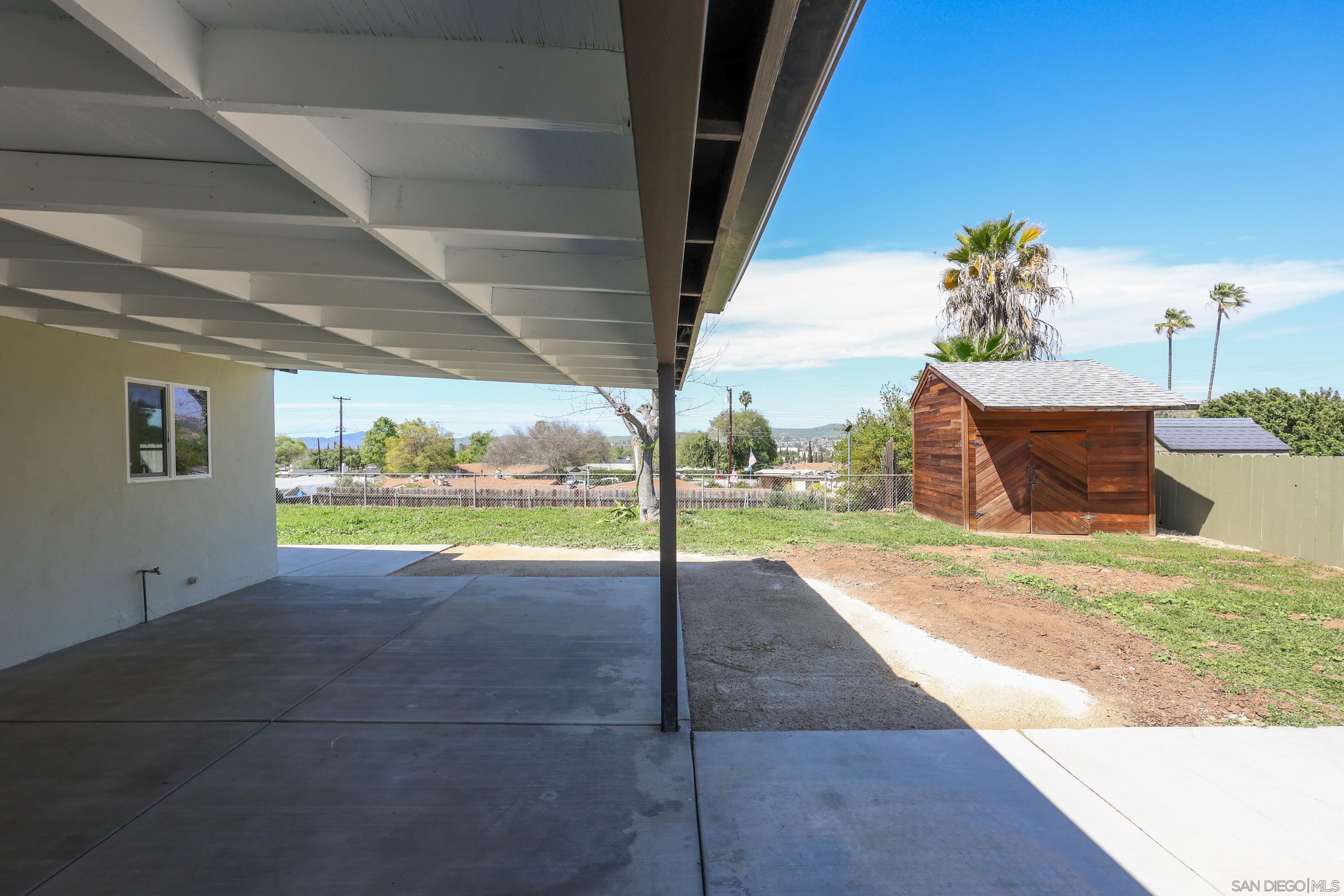 Detail Gallery Image 19 of 30 For 11102  Shadow Hill Way, Santee,  CA 92071 - 3 Beds | 2 Baths