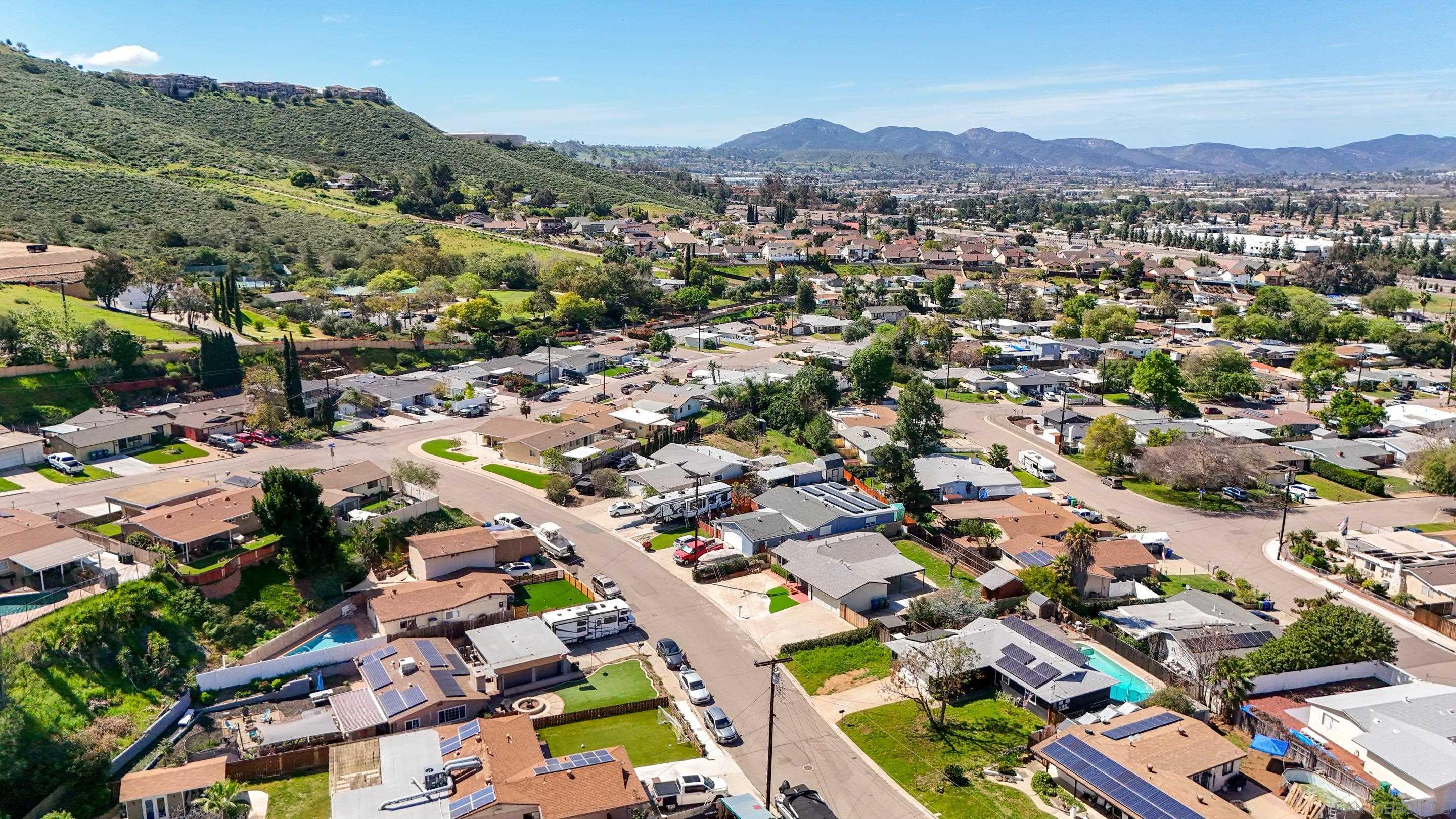 Detail Gallery Image 30 of 30 For 11102  Shadow Hill Way, Santee,  CA 92071 - 3 Beds | 2 Baths