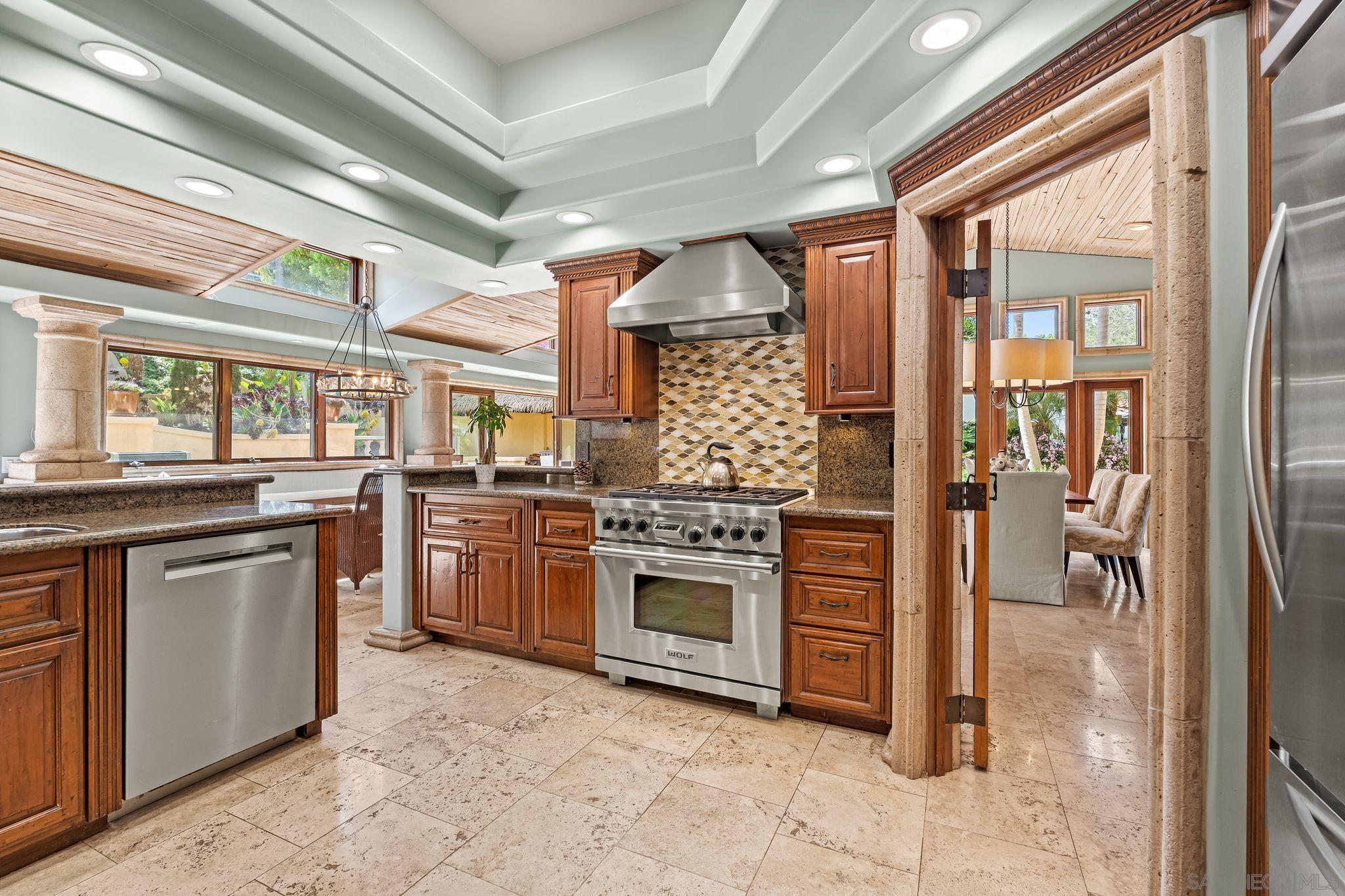 Detail Gallery Image 24 of 75 For 2969  Racetrack View, Del Mar,  CA 92014 - 4 Beds | 4 Baths