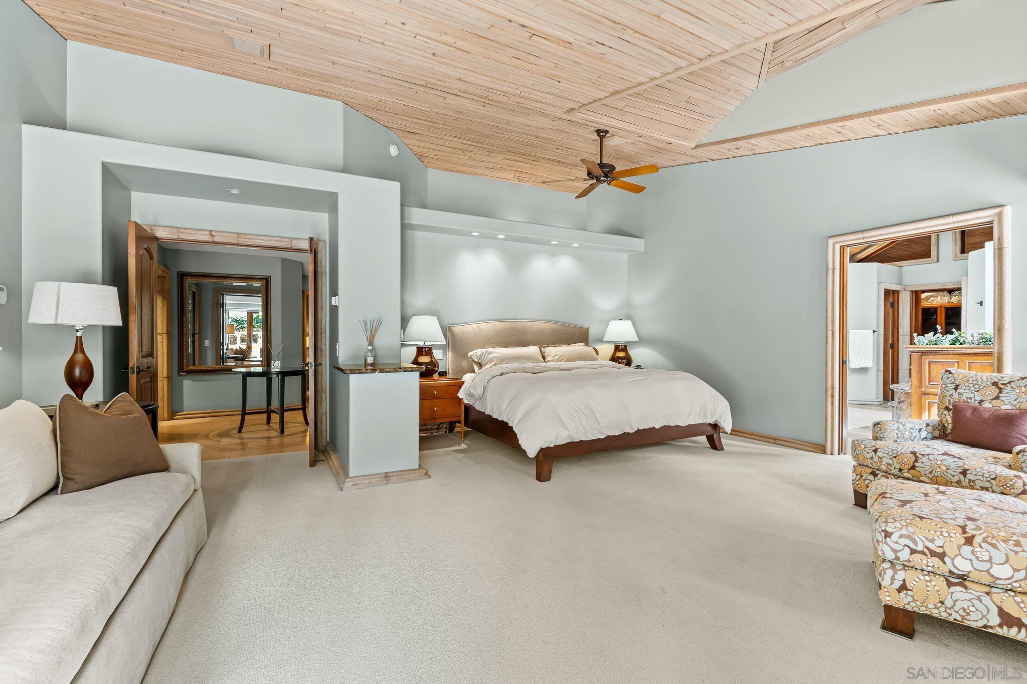 Detail Gallery Image 25 of 75 For 2969  Racetrack View, Del Mar,  CA 92014 - 4 Beds | 4 Baths