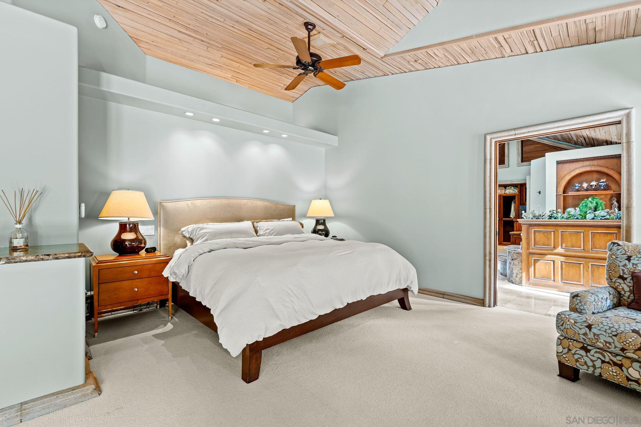 Detail Gallery Image 26 of 75 For 2969  Racetrack View, Del Mar,  CA 92014 - 4 Beds | 4 Baths