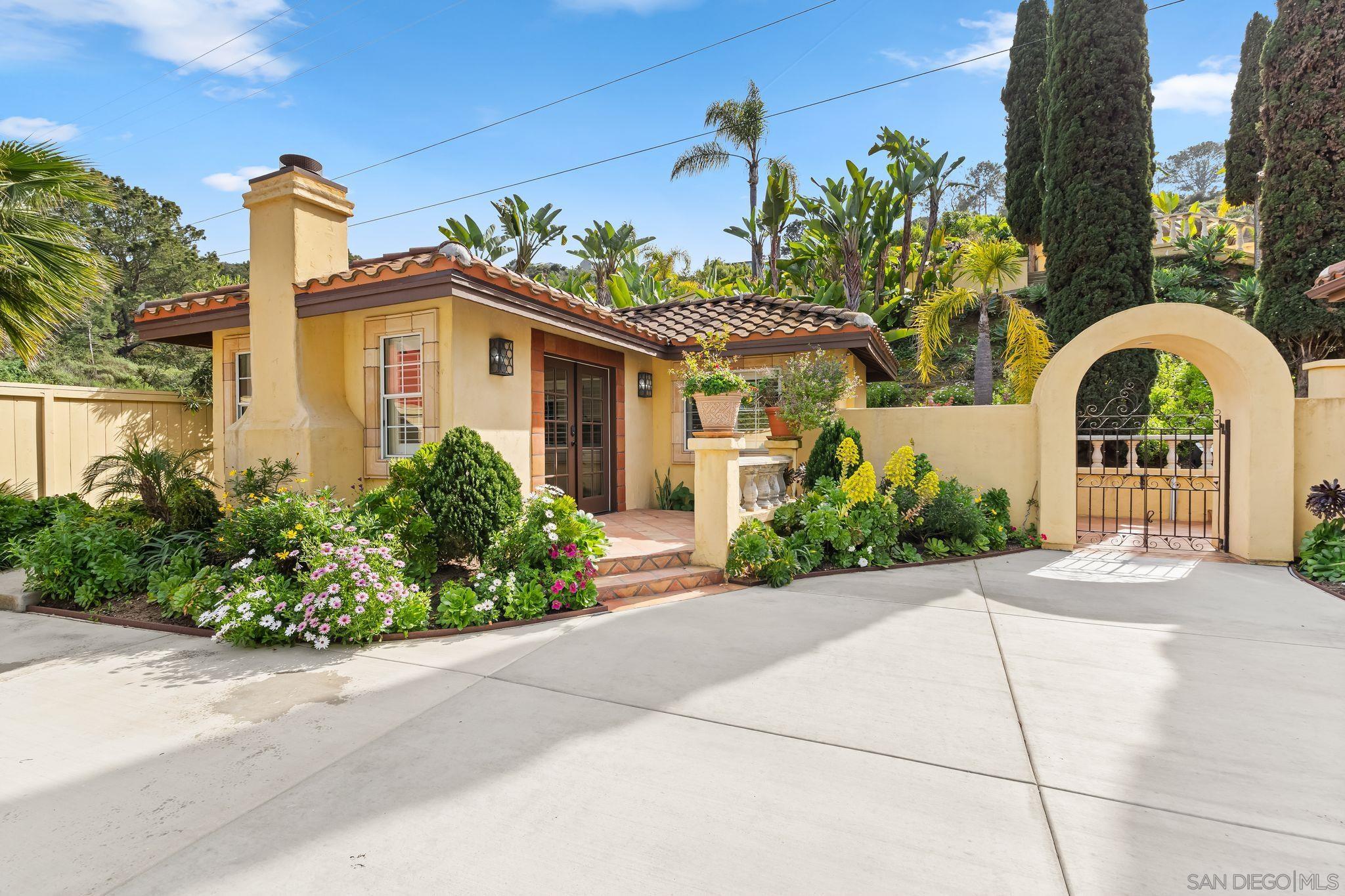 Detail Gallery Image 62 of 75 For 2969  Racetrack View, Del Mar,  CA 92014 - 4 Beds | 4 Baths