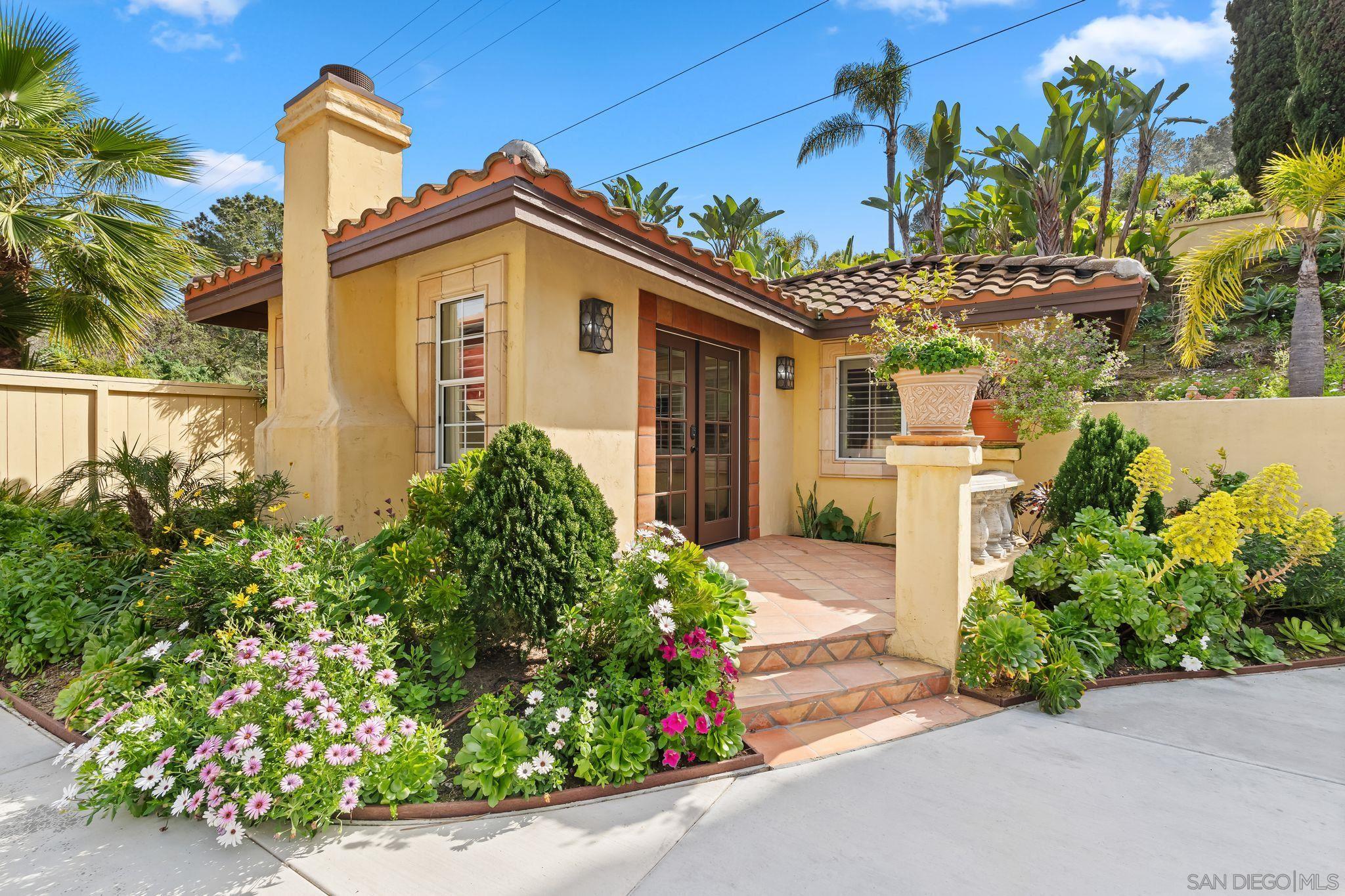 Detail Gallery Image 63 of 75 For 2969  Racetrack View, Del Mar,  CA 92014 - 4 Beds | 4 Baths