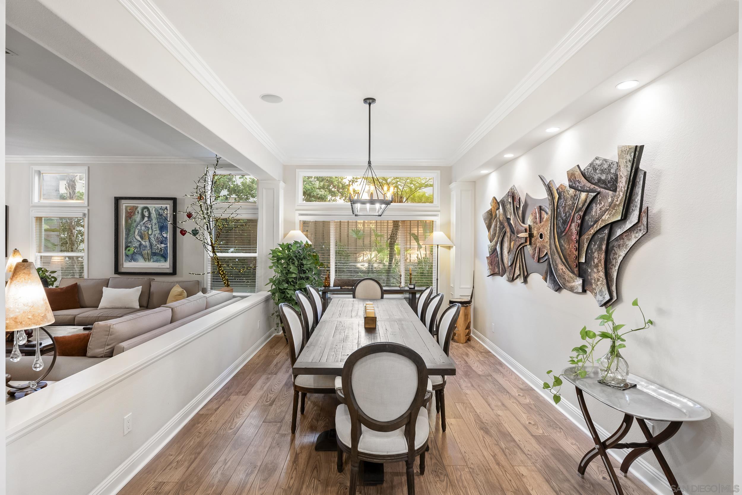 Detail Gallery Image 12 of 67 For 5255  Greenwillow Ln, San Diego,  CA 92130 - 7 Beds | 5/1 Baths