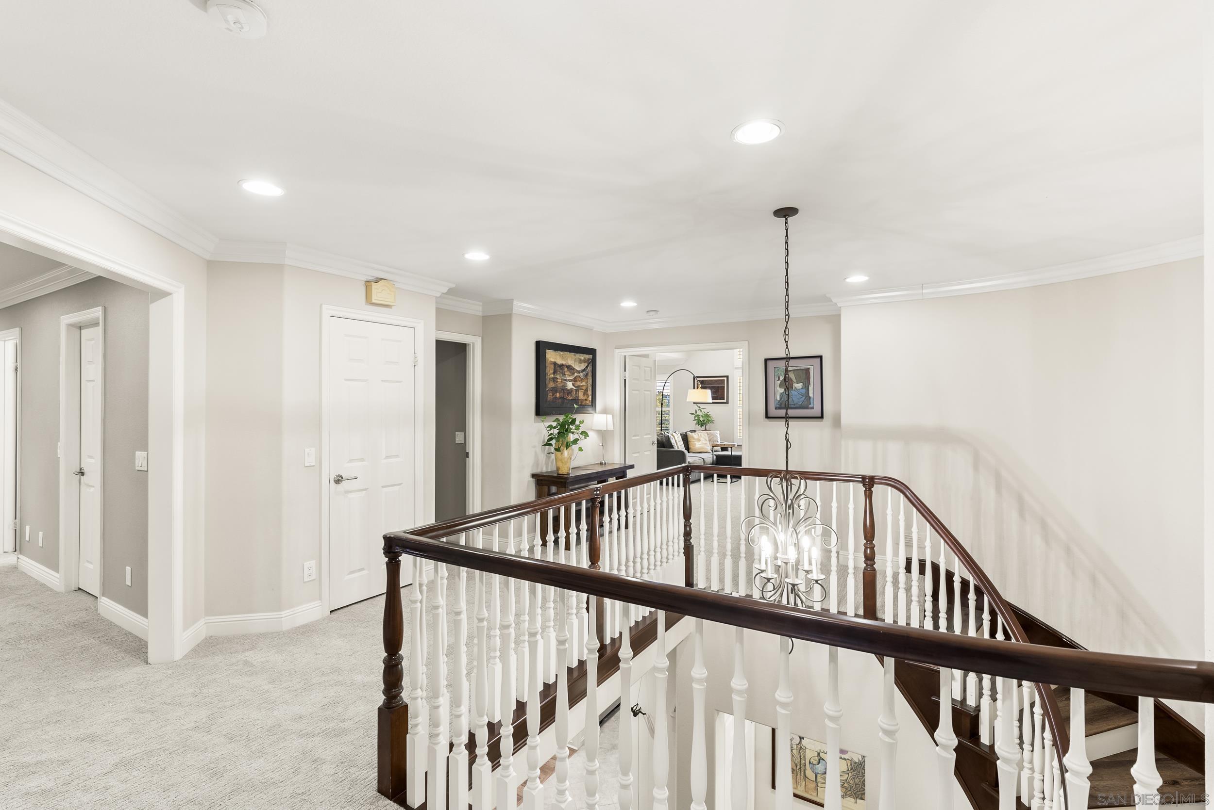 Detail Gallery Image 34 of 67 For 5255  Greenwillow Ln, San Diego,  CA 92130 - 7 Beds | 5/1 Baths