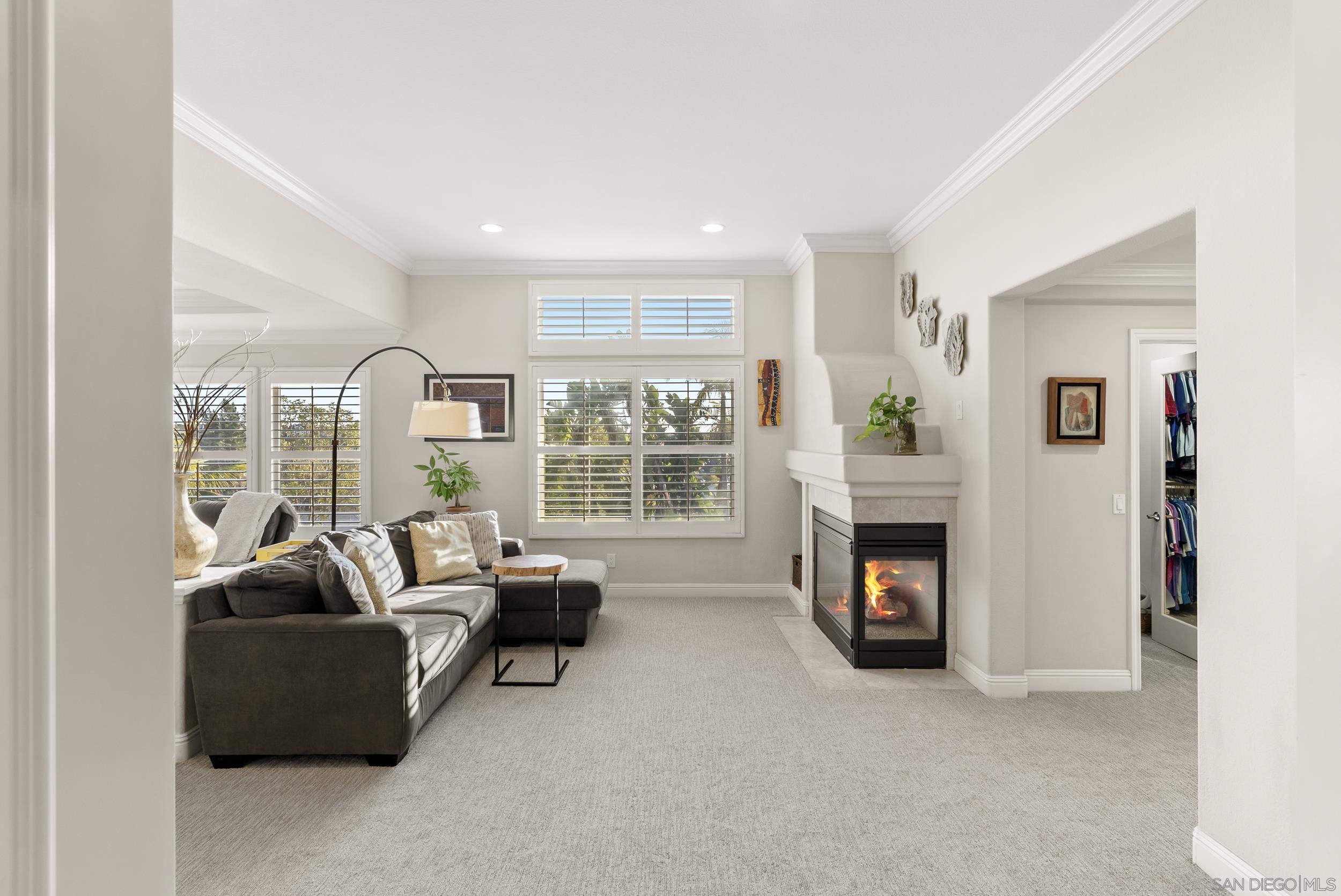 Detail Gallery Image 35 of 67 For 5255  Greenwillow Ln, San Diego,  CA 92130 - 7 Beds | 5/1 Baths