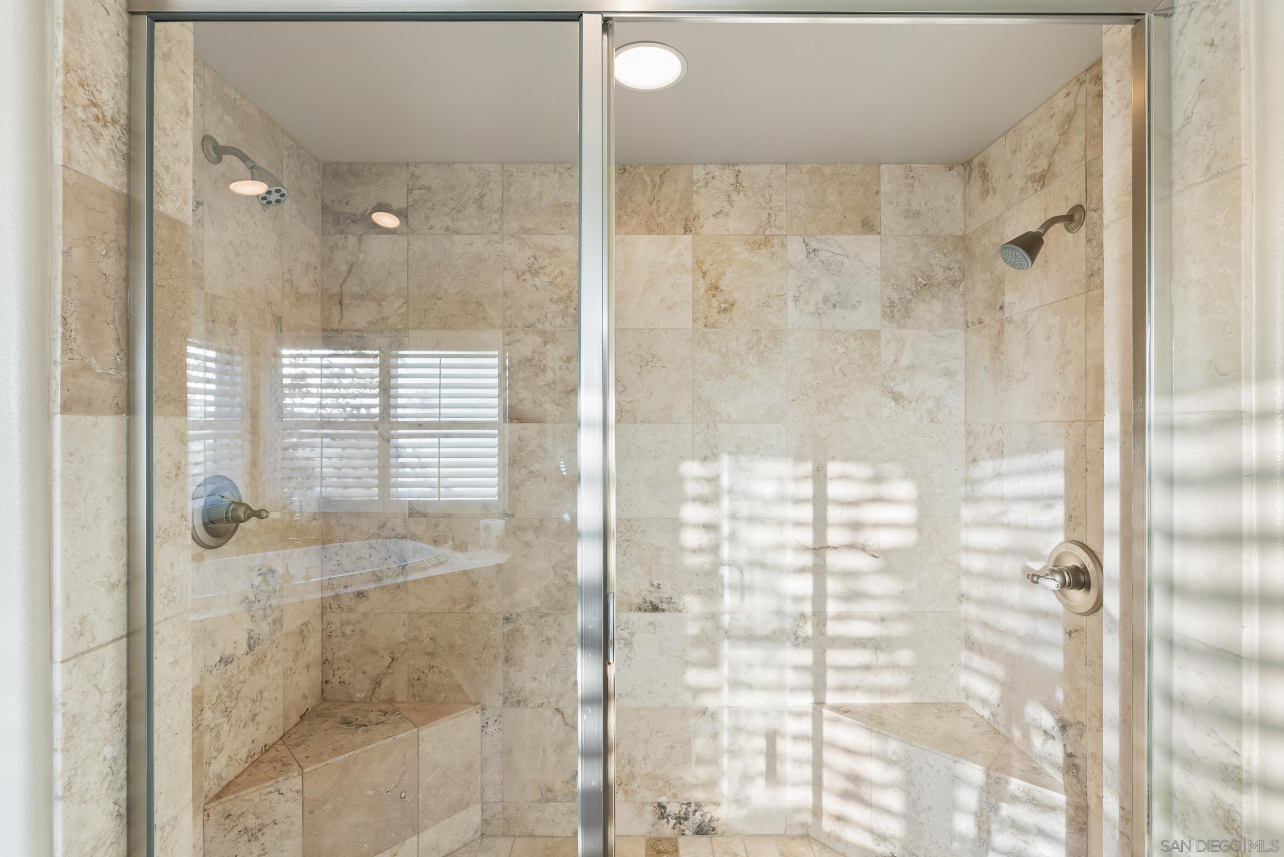 Detail Gallery Image 42 of 67 For 5255  Greenwillow Ln, San Diego,  CA 92130 - 7 Beds | 5/1 Baths