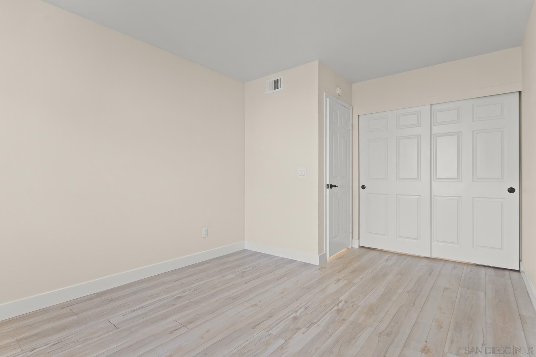 Detail Gallery Image 21 of 49 For 10167  Bluestone Court, Spring Valley,  CA 91977 - 3 Beds | 3 Baths