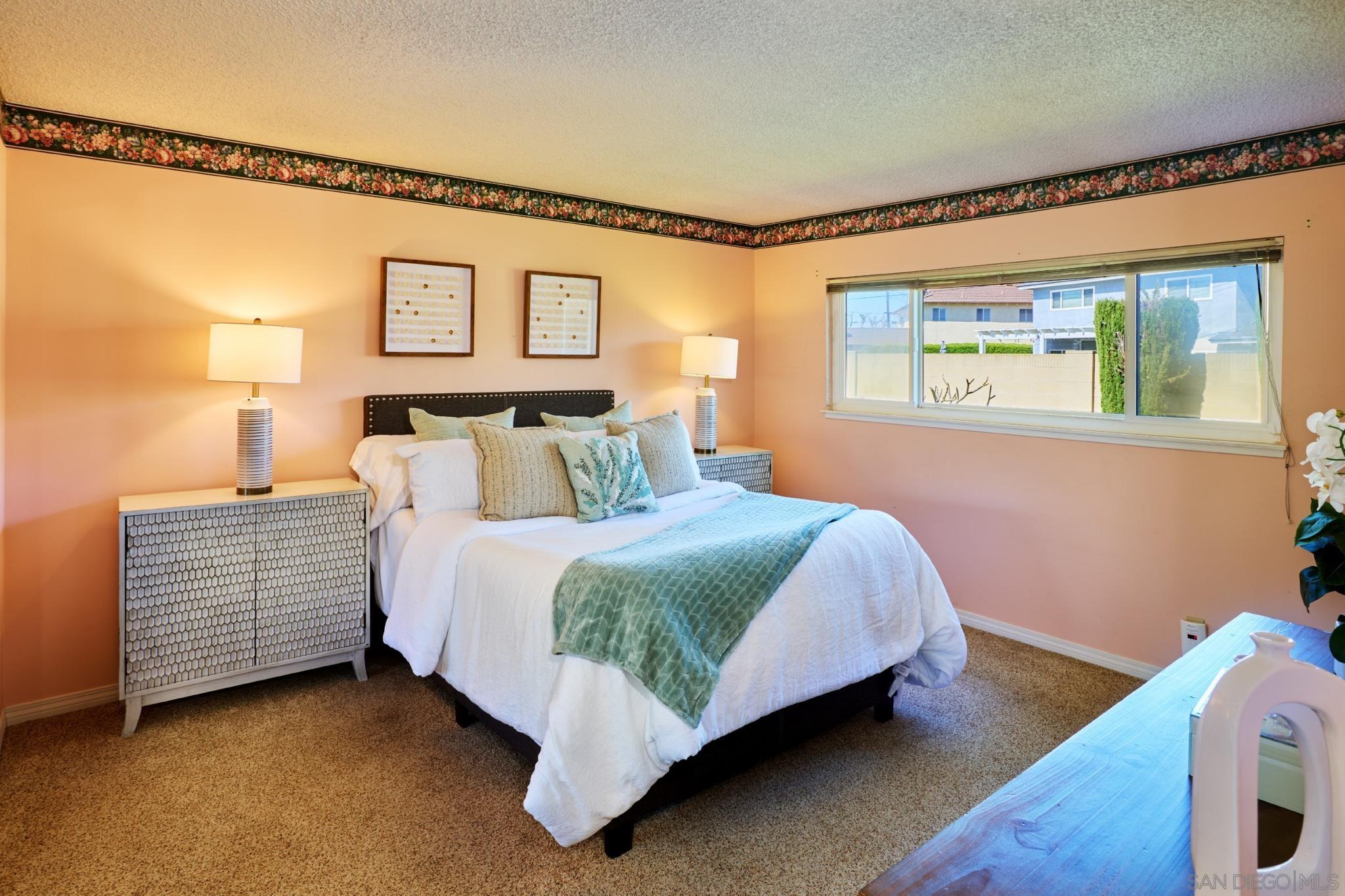 Detail Gallery Image 13 of 24 For 4811  Newman Avenue, Cypress,  CA 90630 - 4 Beds | 2 Baths