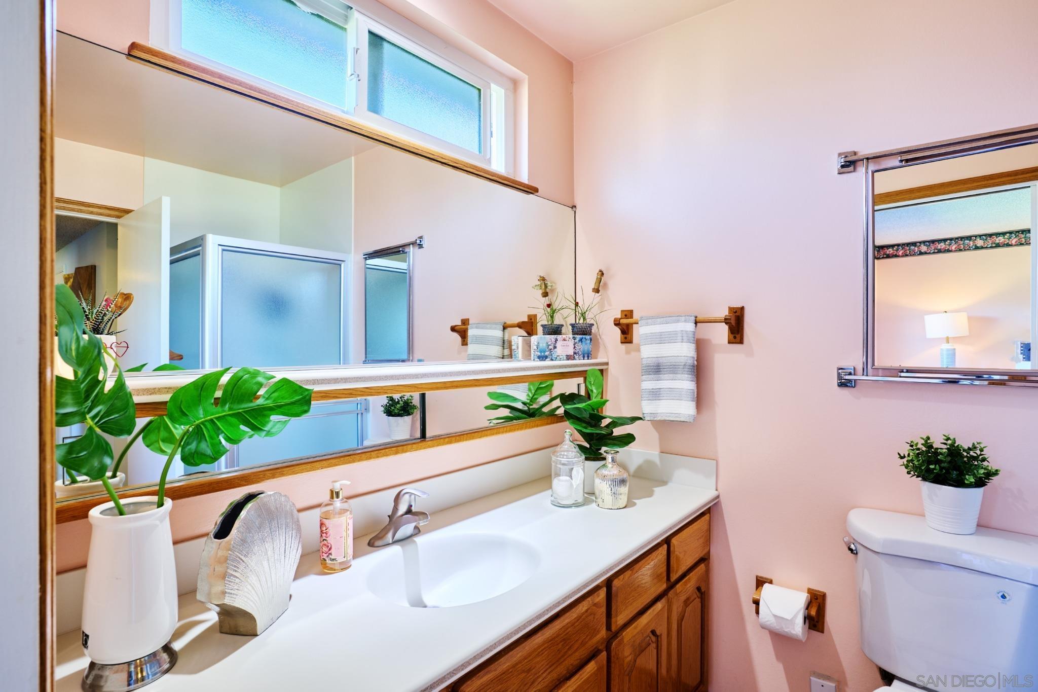 Detail Gallery Image 15 of 24 For 4811  Newman Avenue, Cypress,  CA 90630 - 4 Beds | 2 Baths