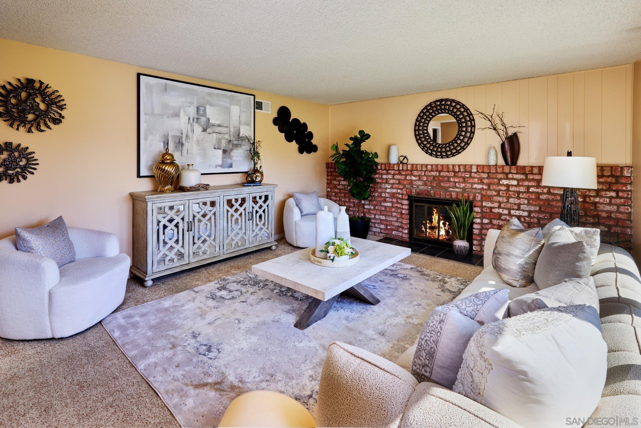 Detail Gallery Image 4 of 24 For 4811  Newman Avenue, Cypress,  CA 90630 - 4 Beds | 2 Baths