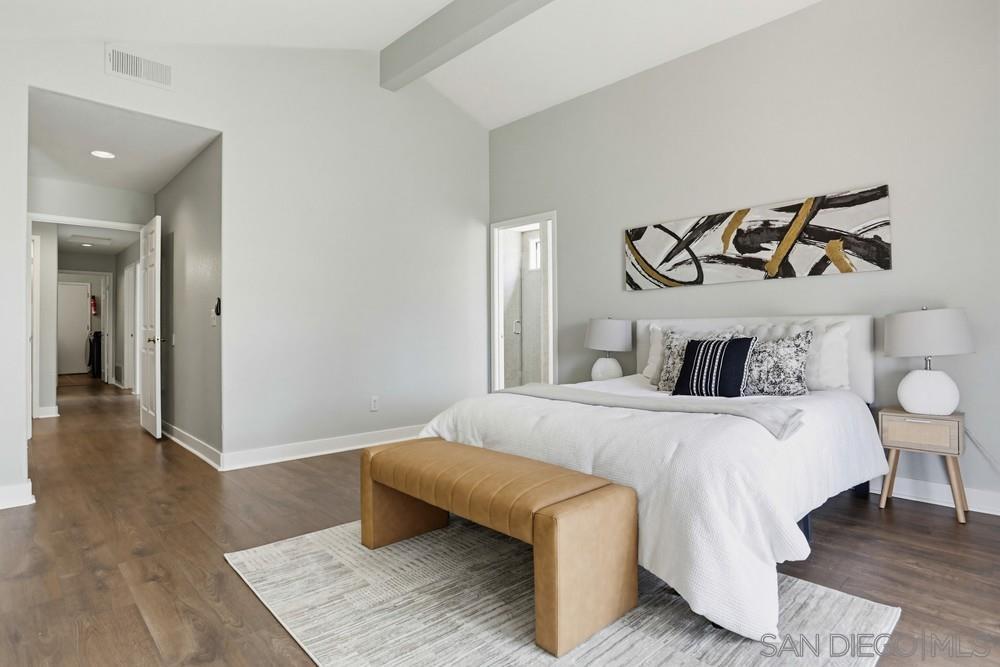 Detail Gallery Image 19 of 35 For 11753  Avenida Sivrita, San Diego,  CA 92128 - 5 Beds | 2/1 Baths