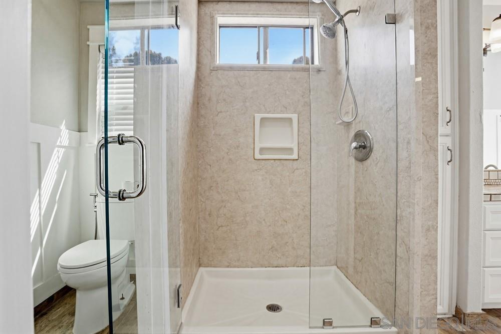 Detail Gallery Image 24 of 35 For 11753  Avenida Sivrita, San Diego,  CA 92128 - 5 Beds | 2/1 Baths