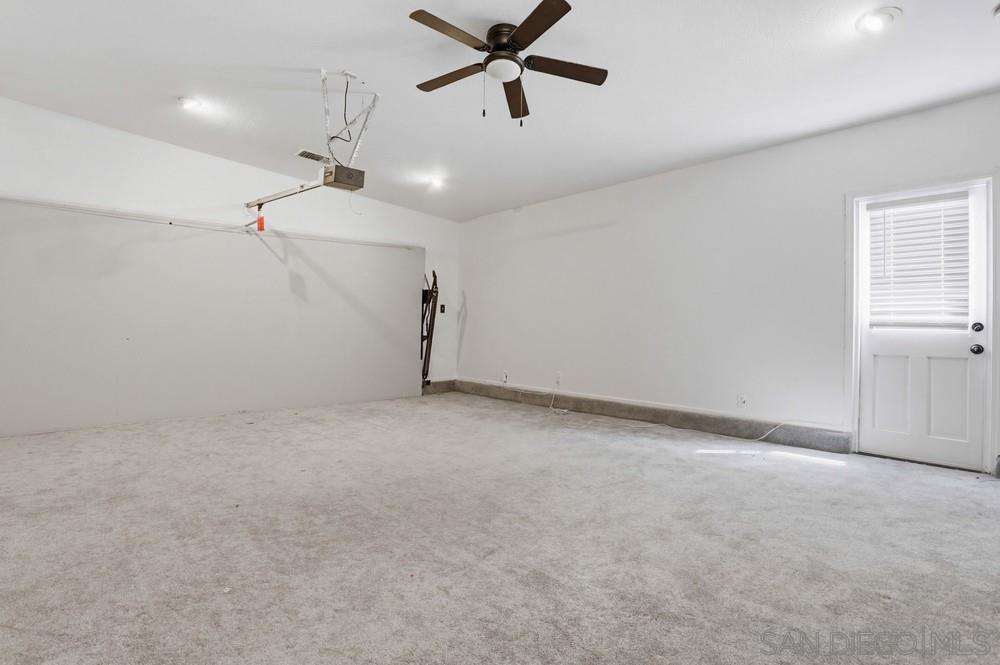 Detail Gallery Image 30 of 35 For 11753  Avenida Sivrita, San Diego,  CA 92128 - 5 Beds | 2/1 Baths