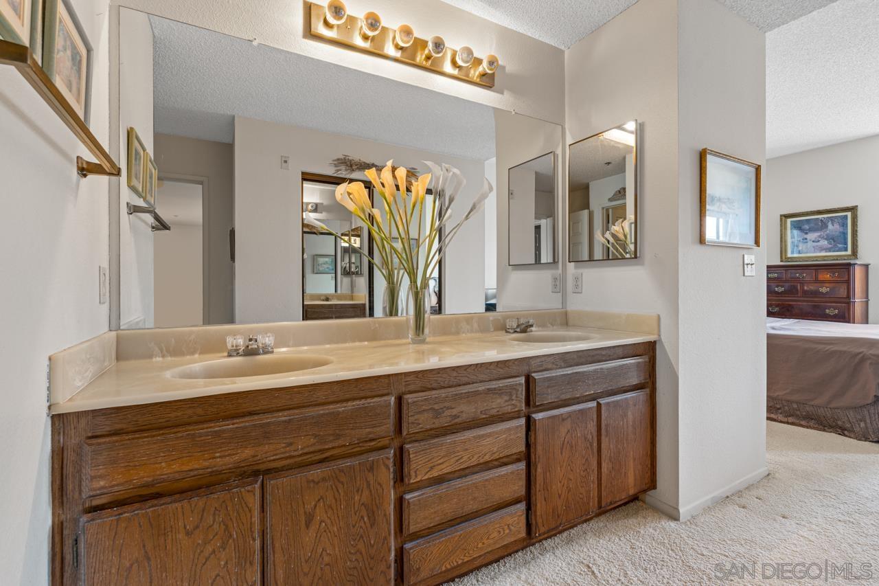 Detail Gallery Image 22 of 29 For 909  Sutter St  #202,  San Diego,  CA 92103 - 2 Beds | 2 Baths