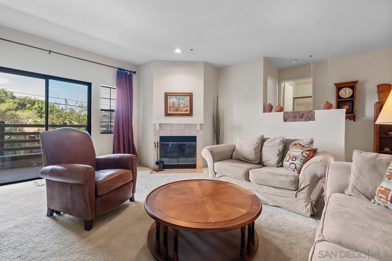 Detail Gallery Image 5 of 29 For 909  Sutter St  #202,  San Diego,  CA 92103 - 2 Beds | 2 Baths