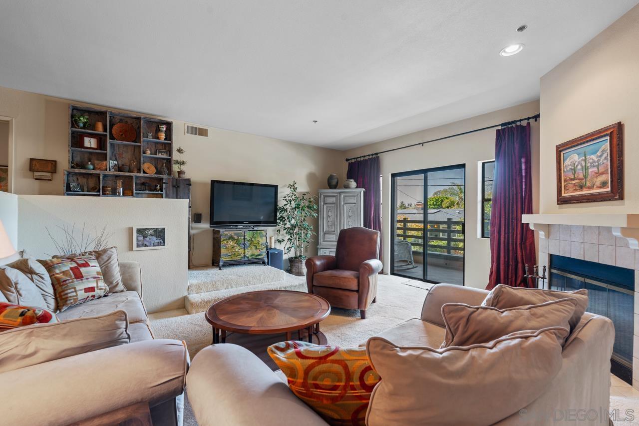 Detail Gallery Image 7 of 29 For 909  Sutter St  #202,  San Diego,  CA 92103 - 2 Beds | 2 Baths