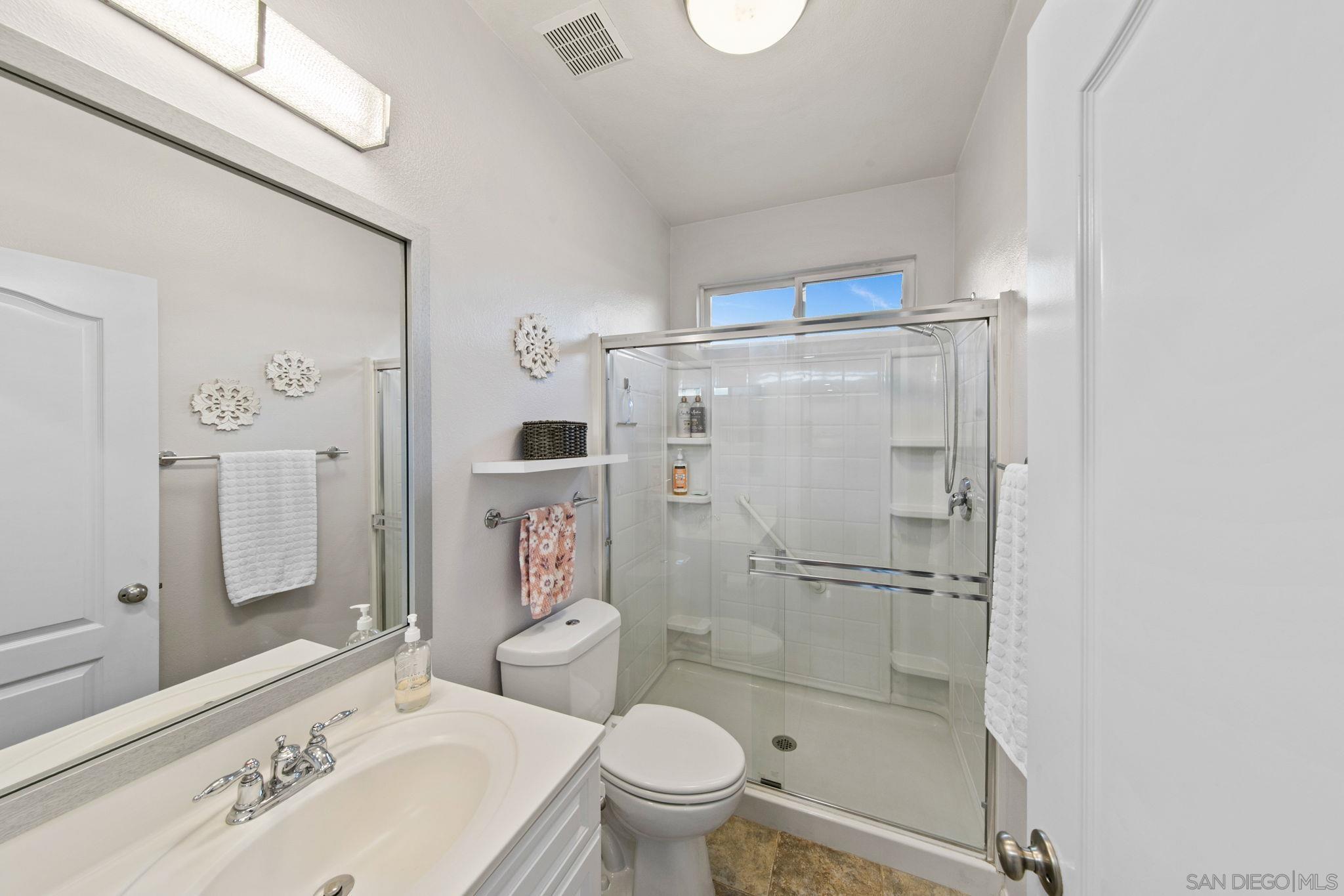 Detail Gallery Image 61 of 71 For 27869  Dogwood Gln, Escondido,  CA 92026 - 5 Beds | 3 Baths