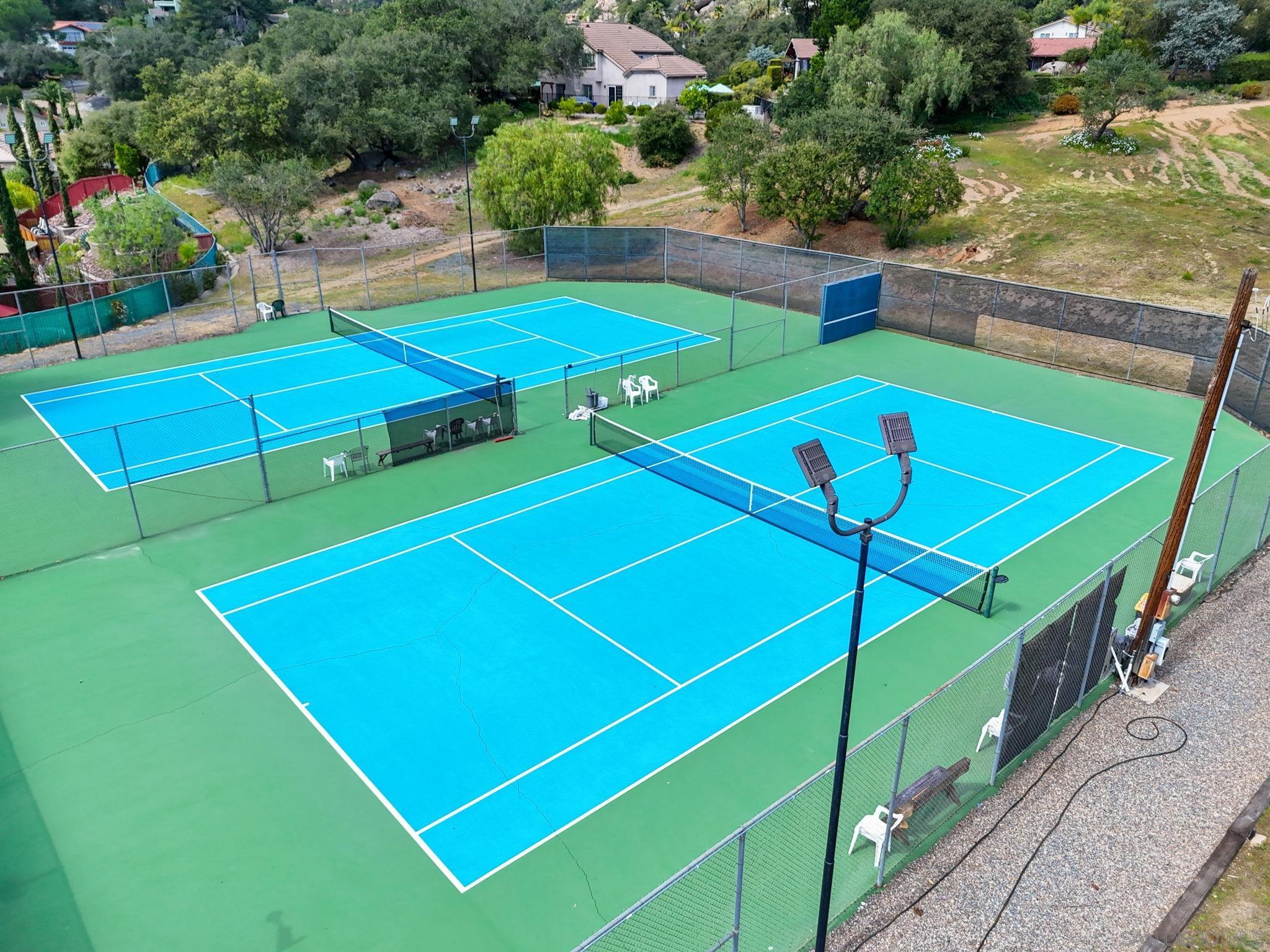 Detail Gallery Image 67 of 71 For 27869  Dogwood Gln, Escondido,  CA 92026 - 5 Beds | 3 Baths