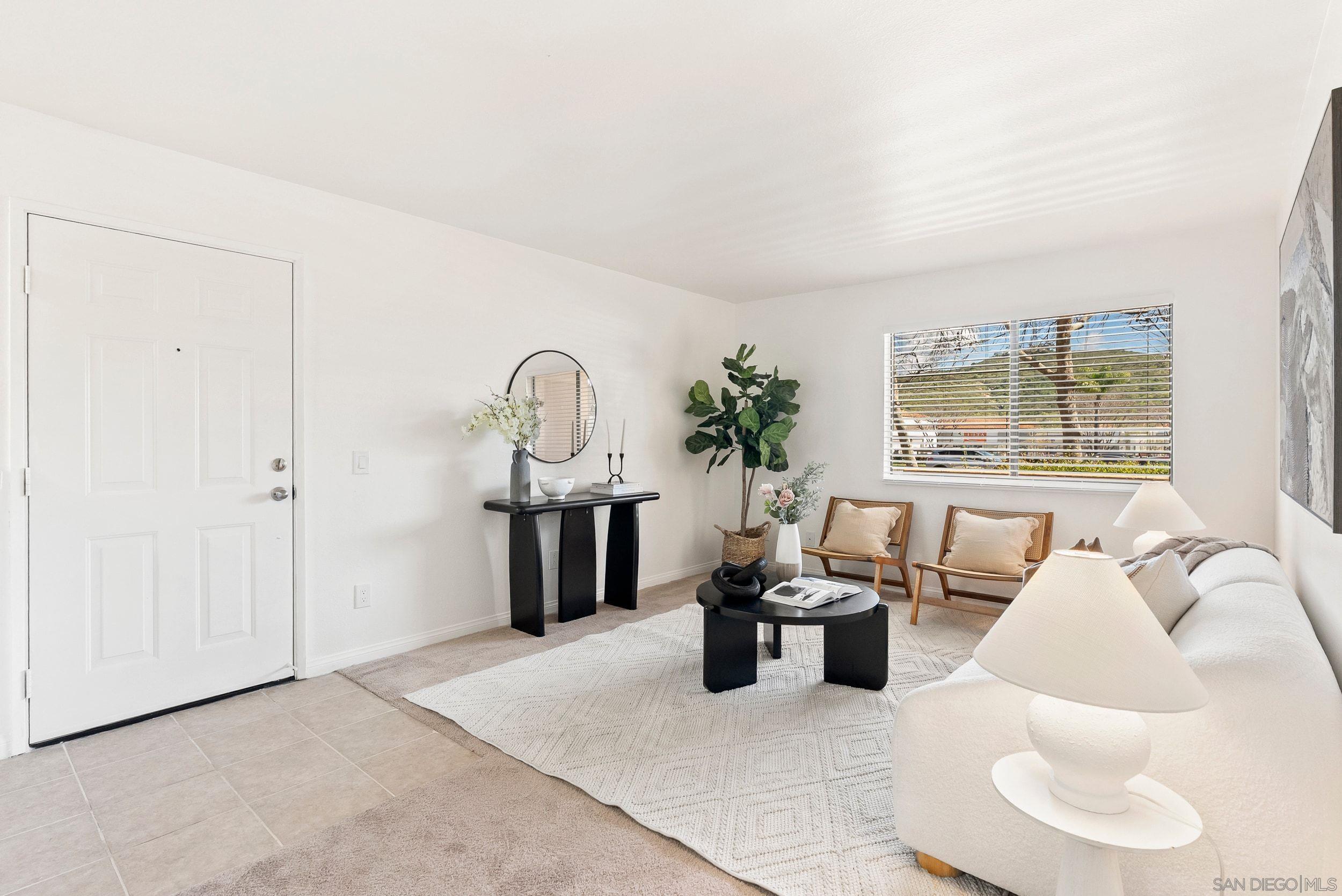 Detail Gallery Image 2 of 22 For 12191  Cuyamaca College Dr E  #113,  El Cajon,  CA 92019 - 1 Beds | 1 Baths