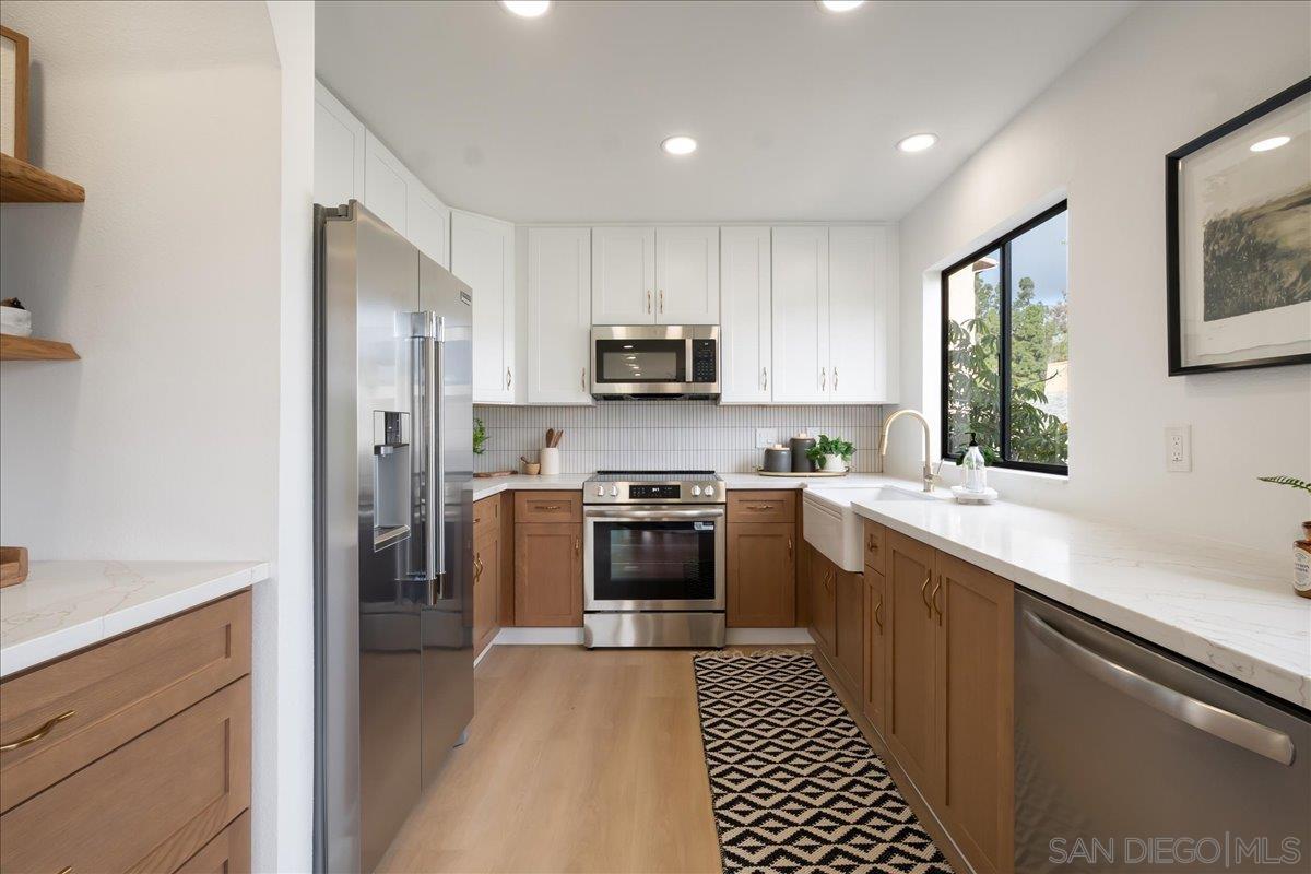 Detail Gallery Image 2 of 34 For 4260  6th Ave, San Diego,  CA 92103 - 2 Beds | 2 Baths