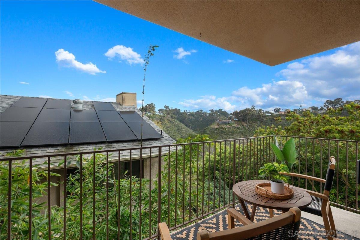 Detail Gallery Image 11 of 34 For 4260  6th Ave, San Diego,  CA 92103 - 2 Beds | 2 Baths