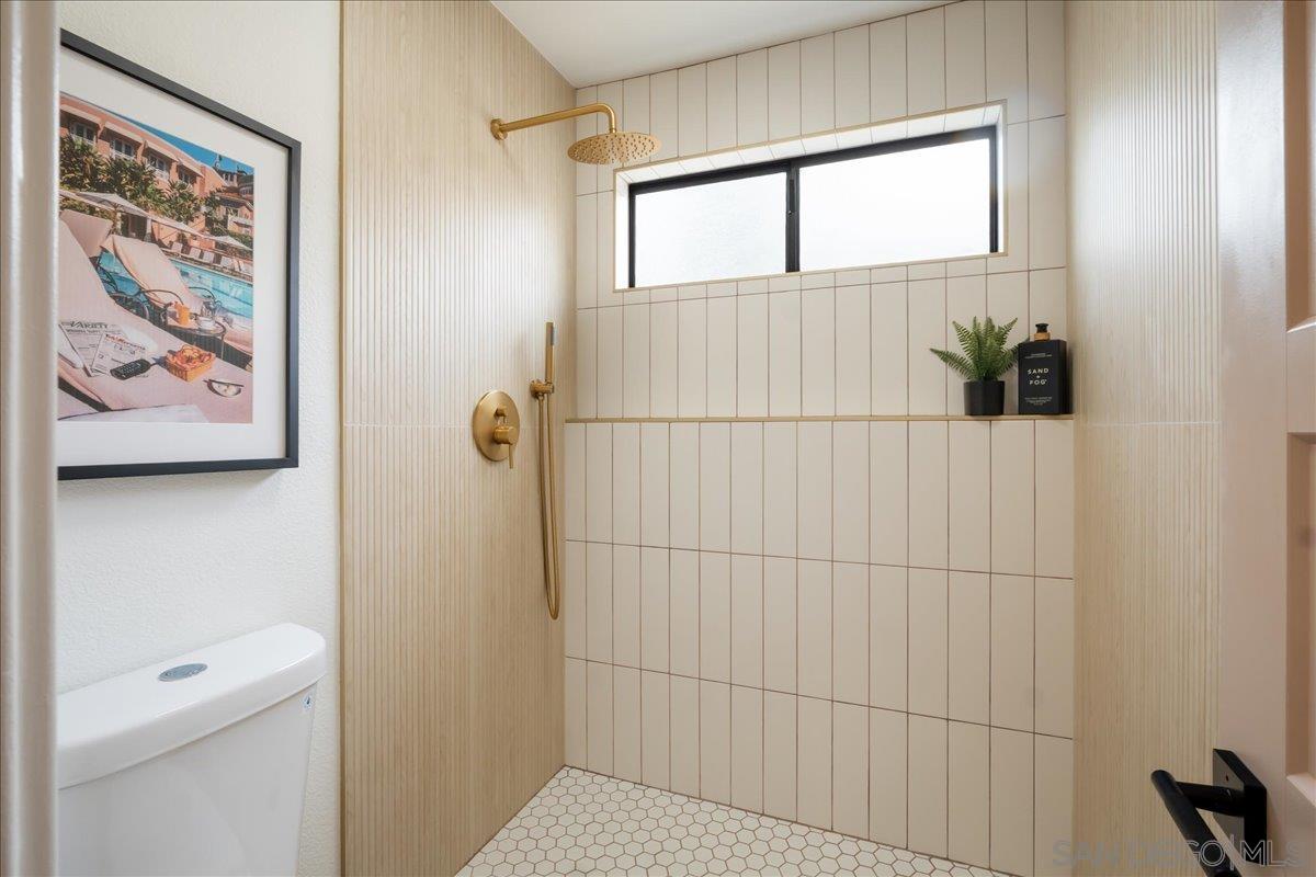 Detail Gallery Image 18 of 34 For 4260  6th Ave, San Diego,  CA 92103 - 2 Beds | 2 Baths