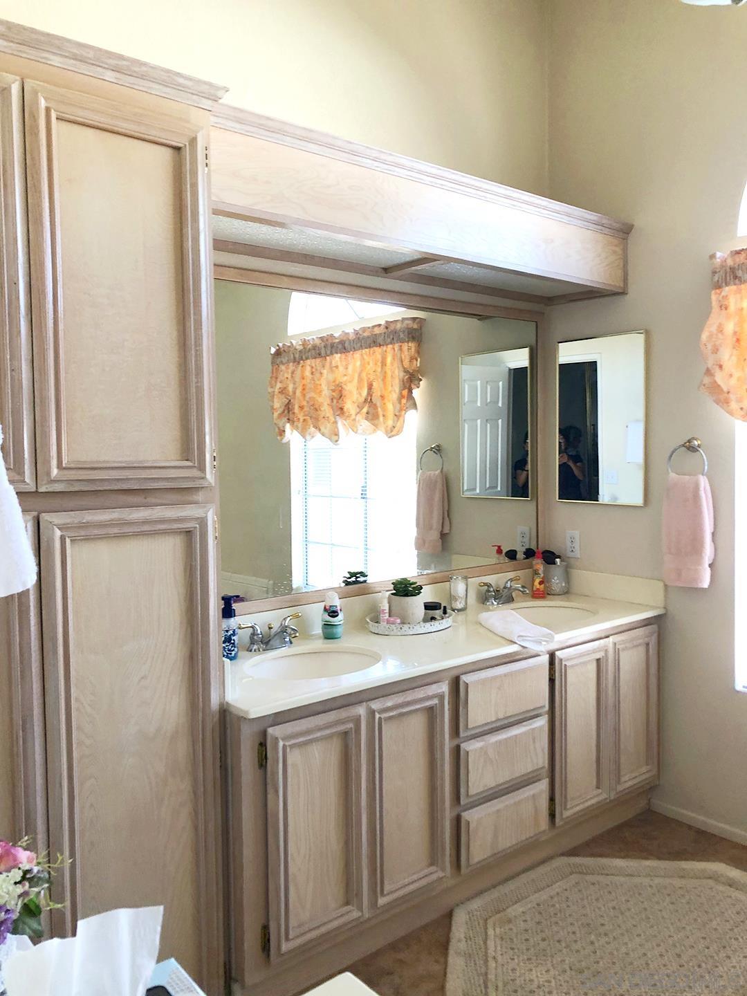 Detail Gallery Image 11 of 23 For 5438  Don Luis Drive, Carlsbad,  CA 92010 - 3 Beds | 2 Baths