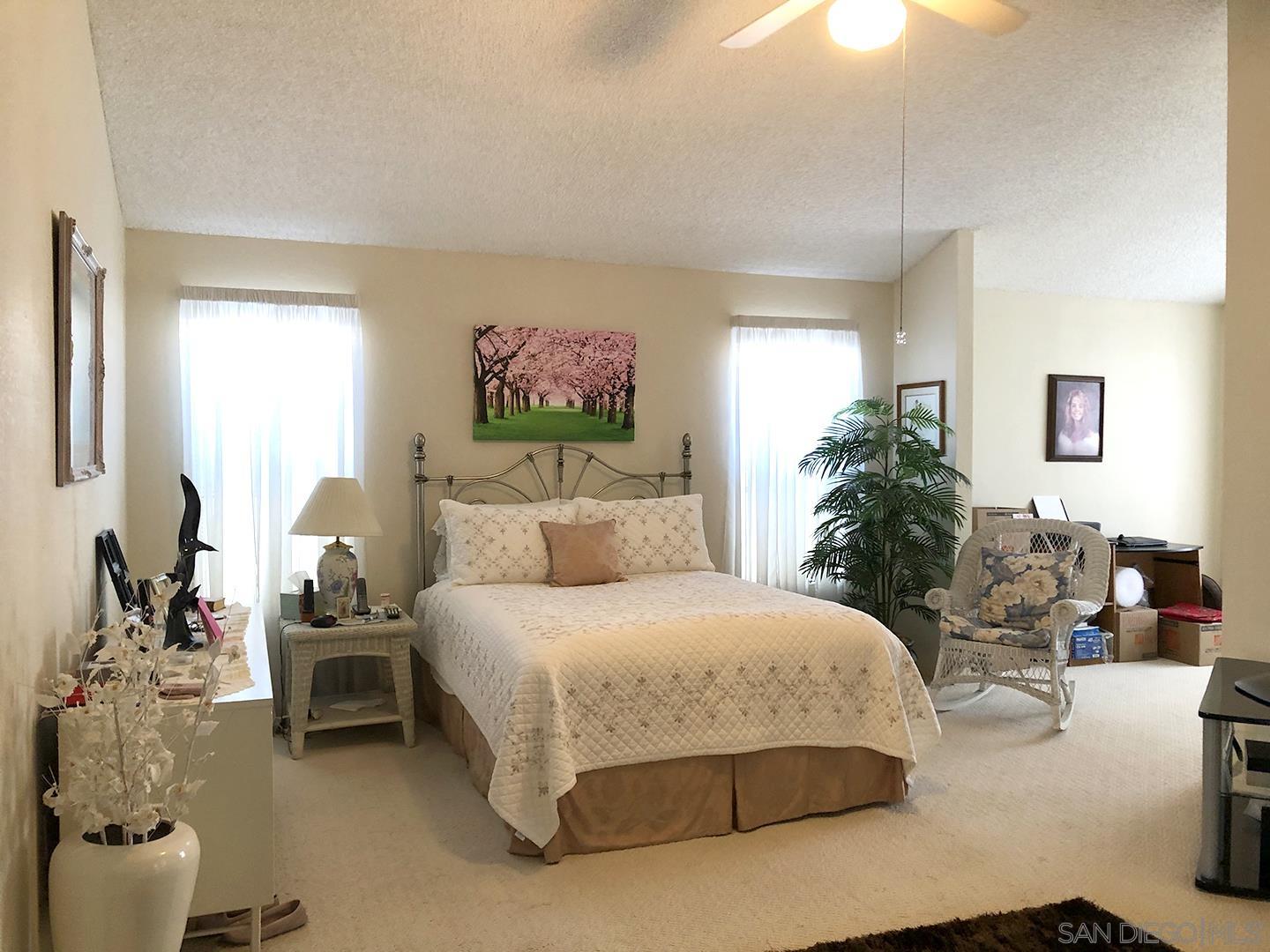 Detail Gallery Image 9 of 23 For 5438  Don Luis Drive, Carlsbad,  CA 92010 - 3 Beds | 2 Baths