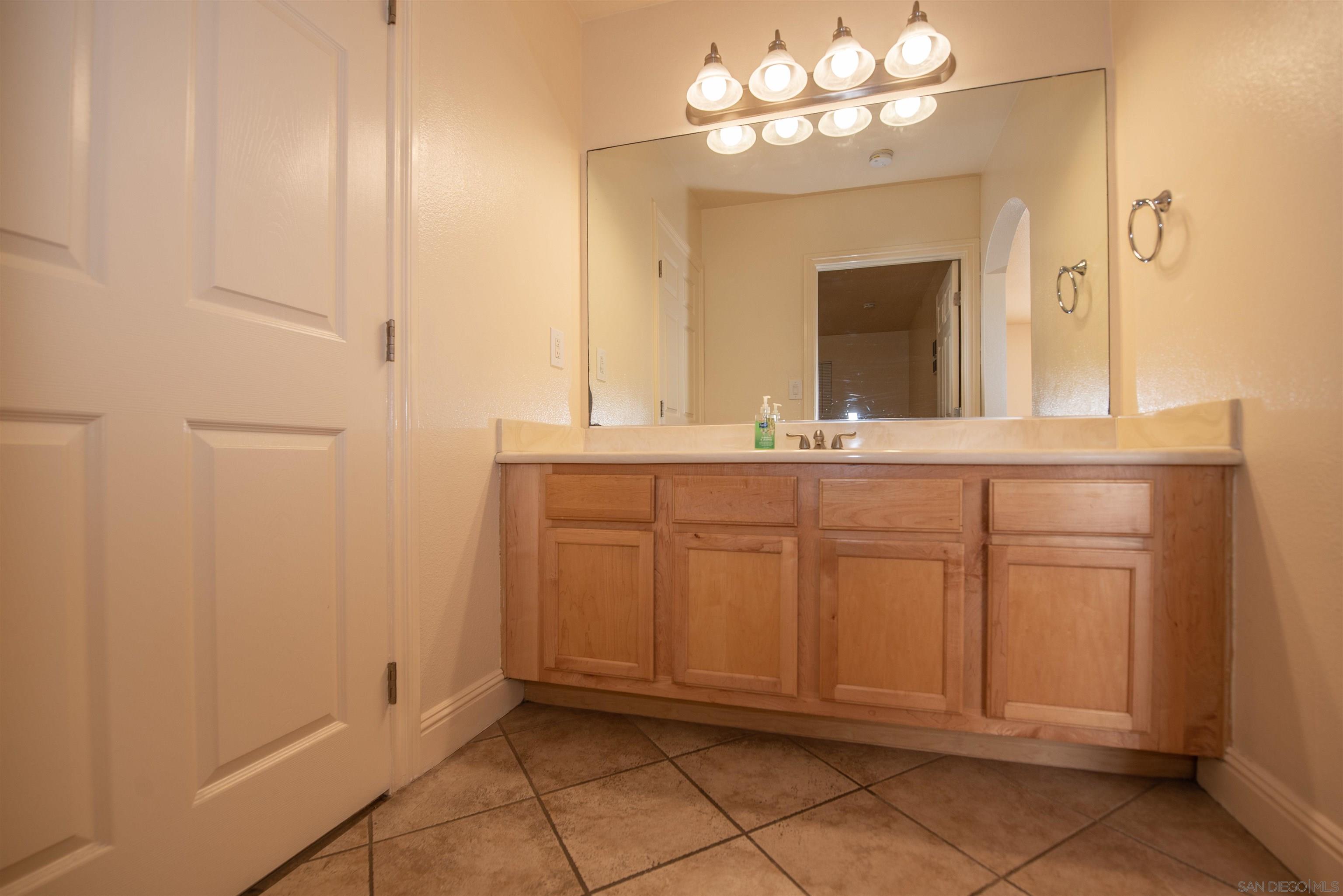 Detail Gallery Image 13 of 29 For 695  Sea Vale St  #512,  Chula Vista,  CA 91910 - 1 Beds | 1 Baths