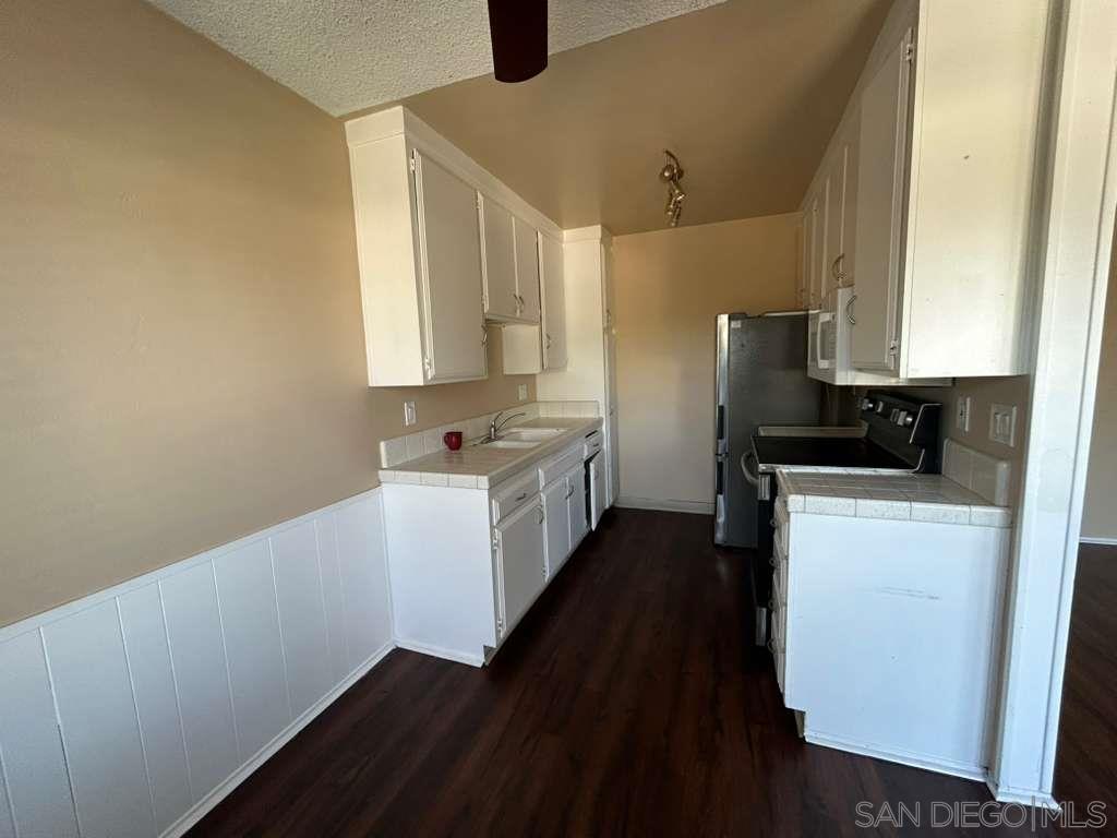 Detail Gallery Image 6 of 13 For 1259 E Ohio Ave  13, Escondido,  CA 92027 - 1 Beds | 1 Baths
