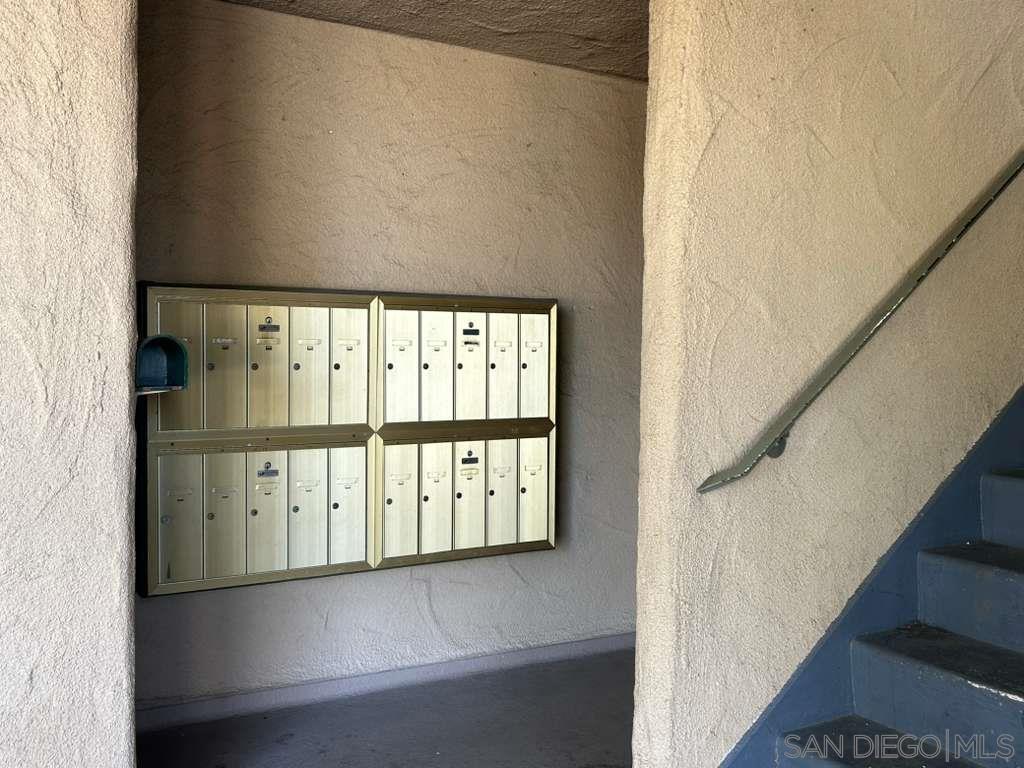 Detail Gallery Image 3 of 13 For 1259 E Ohio Ave, Escondido,  CA 92027 - 1 Beds | 1 Baths