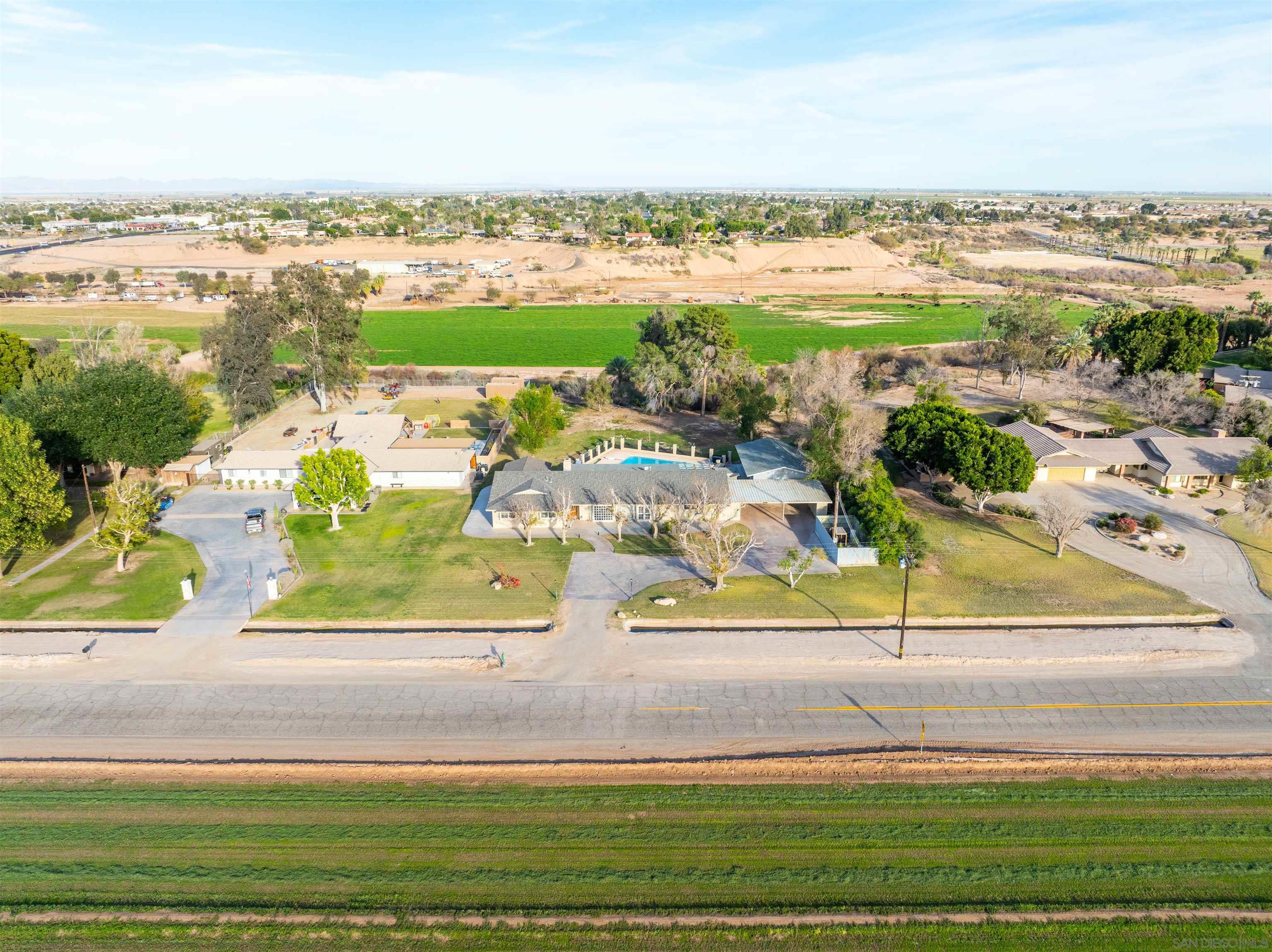 Detail Gallery Image 8 of 67 For 4444  Brandt Rd, –,  CA 92227 - 4 Beds | 3 Baths