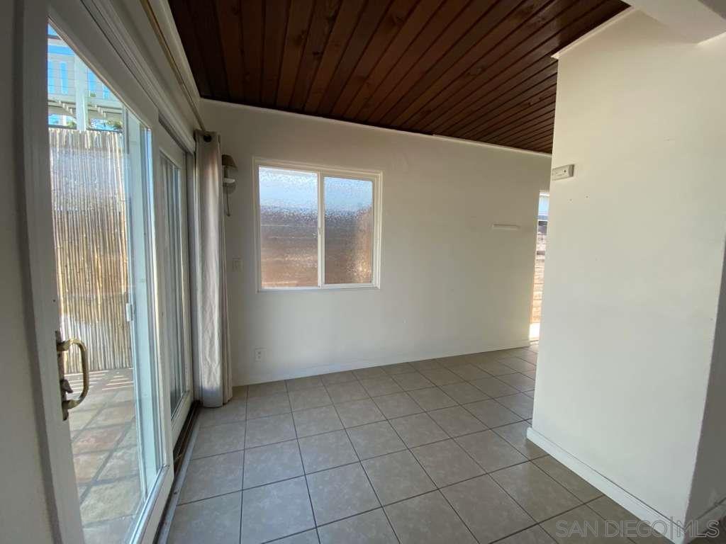 Detail Gallery Image 6 of 9 For 5160.5 W Point Loma Blvd, San Diego,  CA 92107 - 1 Beds | 1 Baths