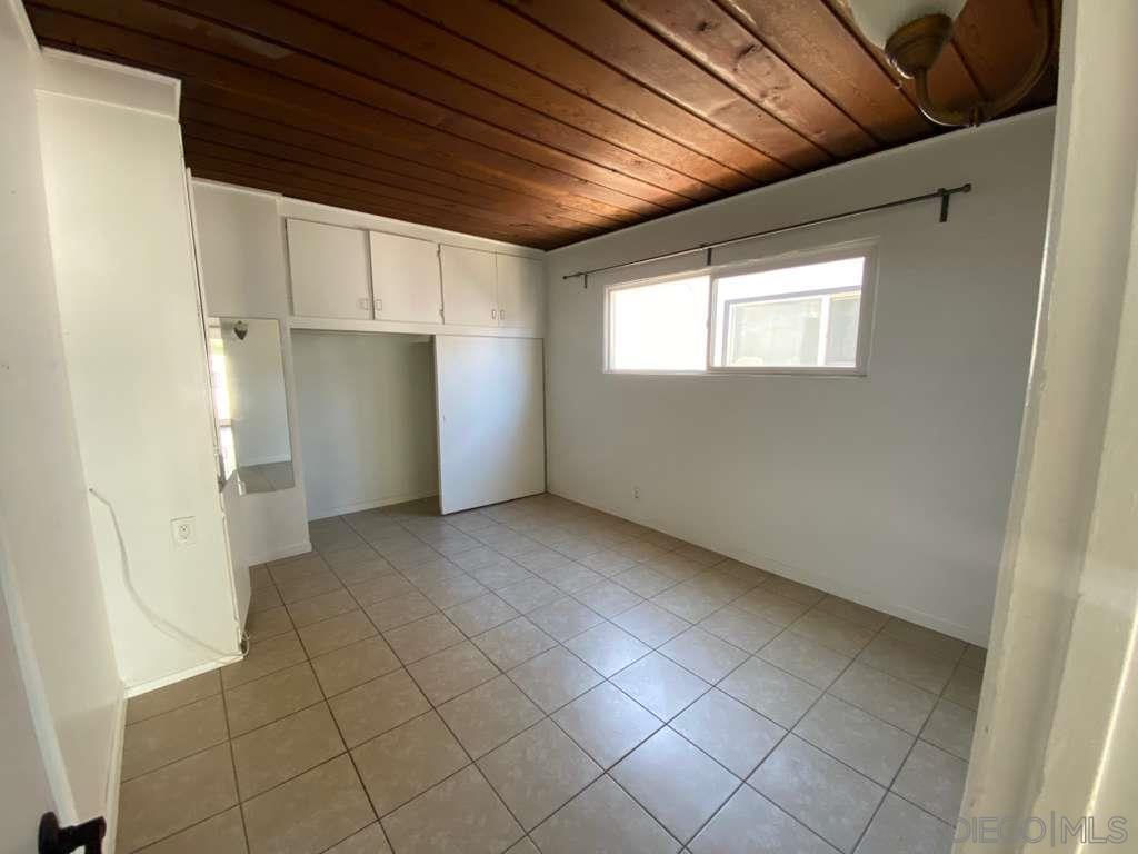 Detail Gallery Image 8 of 9 For 5160.5 W Point Loma Blvd, San Diego,  CA 92107 - 1 Beds | 1 Baths