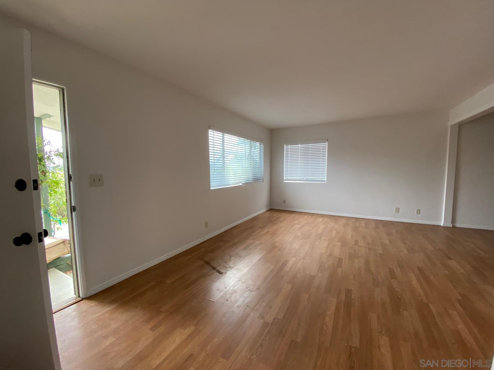 Detail Gallery Image 5 of 17 For 939 E 7th Ave, Escondido,  CA 92025 - 2 Beds | 1 Baths