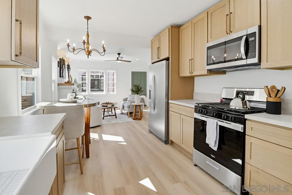 Detail Gallery Image 17 of 37 For 4722  Oregon Street, San Diego,  CA 92116 - 2 Beds | 1 Baths