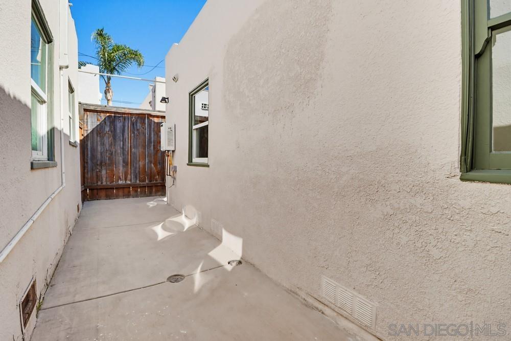 Detail Gallery Image 30 of 37 For 4722  Oregon Street, San Diego,  CA 92116 - 2 Beds | 1 Baths