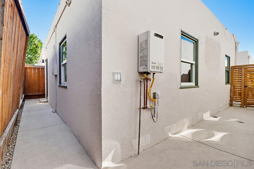 Detail Gallery Image 32 of 37 For 4722  Oregon Street, San Diego,  CA 92116 - 2 Beds | 1 Baths