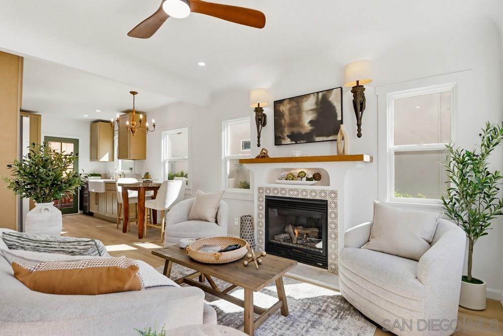 Detail Gallery Image 7 of 37 For 4722  Oregon Street, San Diego,  CA 92116 - 2 Beds | 1 Baths