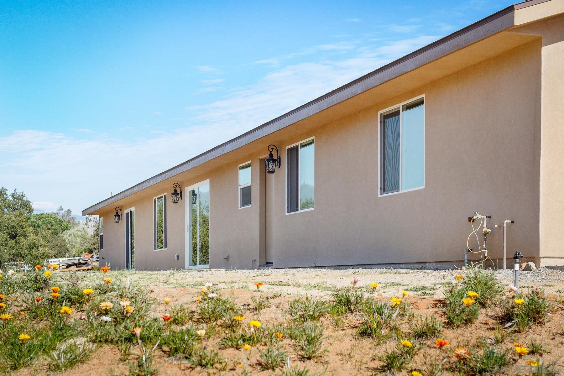 Front Image Thumbnail for SD260005753