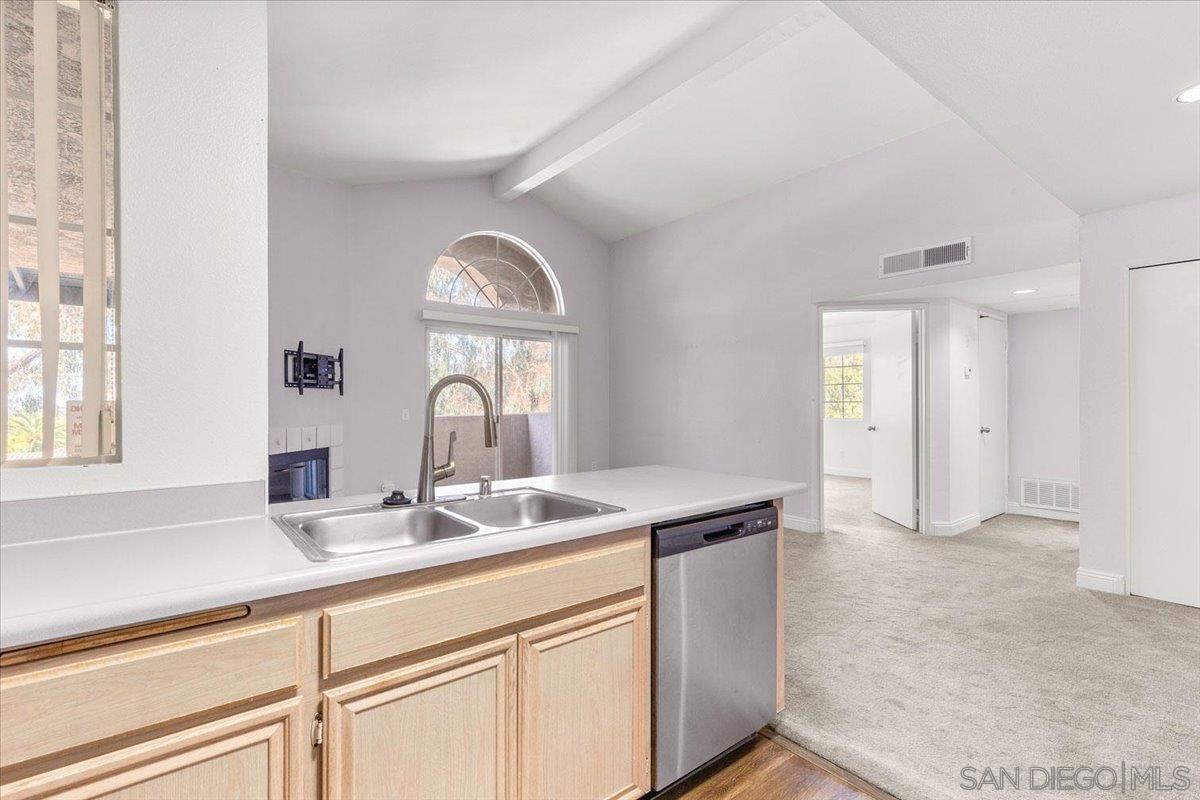 Detail Gallery Image 6 of 18 For 17161  Alva Rd  #1723,  San Diego,  CA 92127 - 1 Beds | 1 Baths