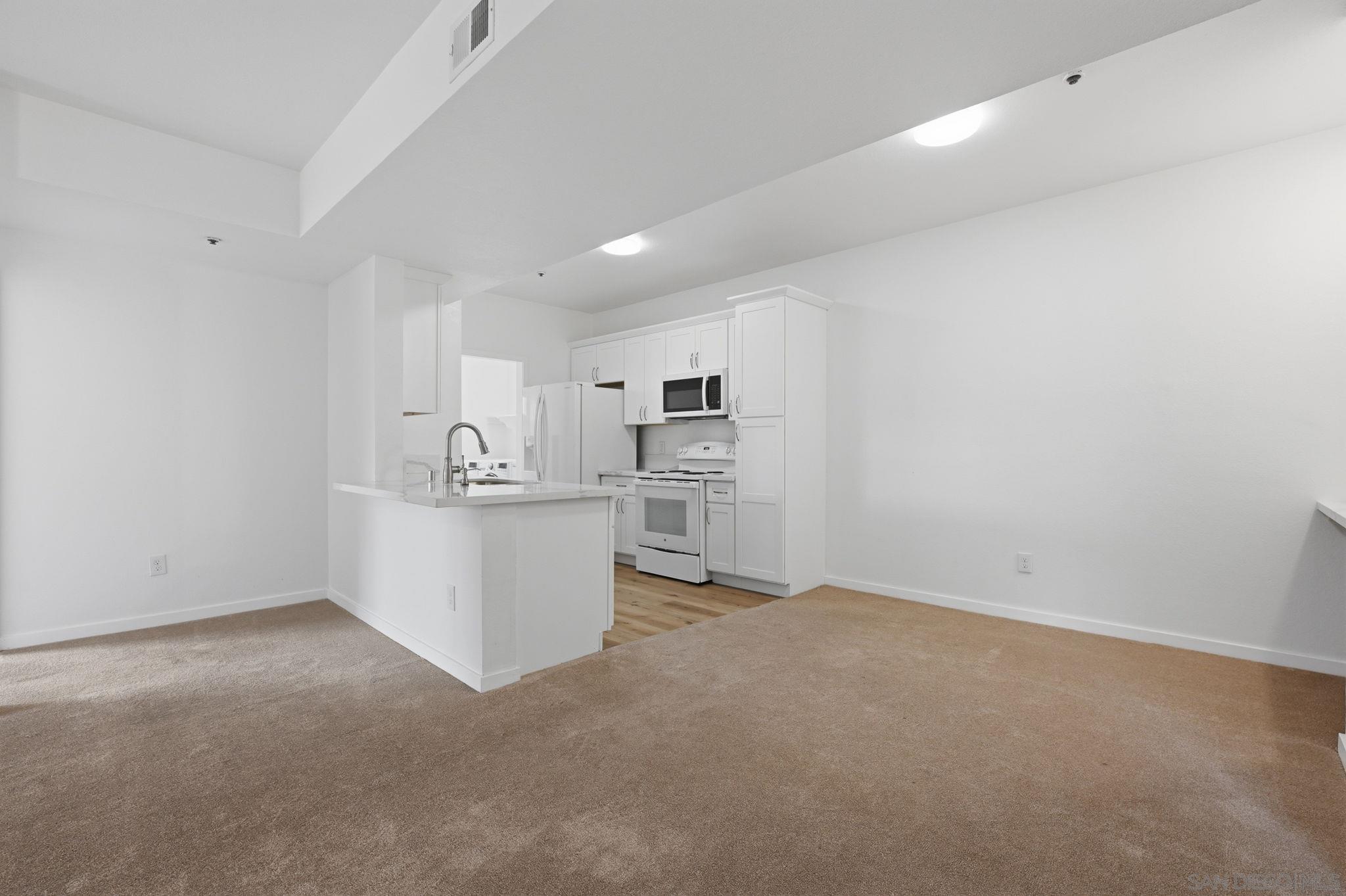 Detail Gallery Image 13 of 56 For 41410  Juniper St  #2-23,  Murrieta,  CA 92562 - 2 Beds | 2 Baths