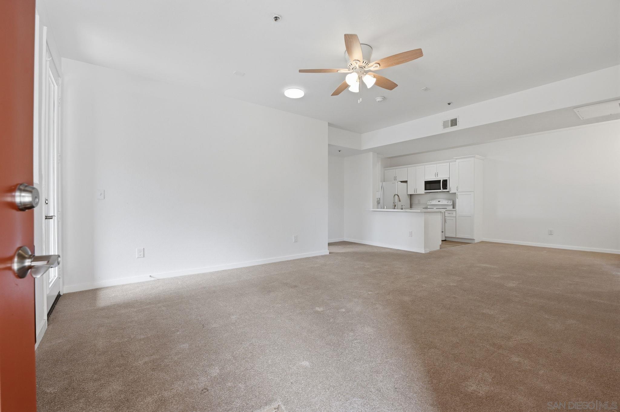 Detail Gallery Image 6 of 56 For 41410  Juniper St  #2-23,  Murrieta,  CA 92562 - 2 Beds | 2 Baths