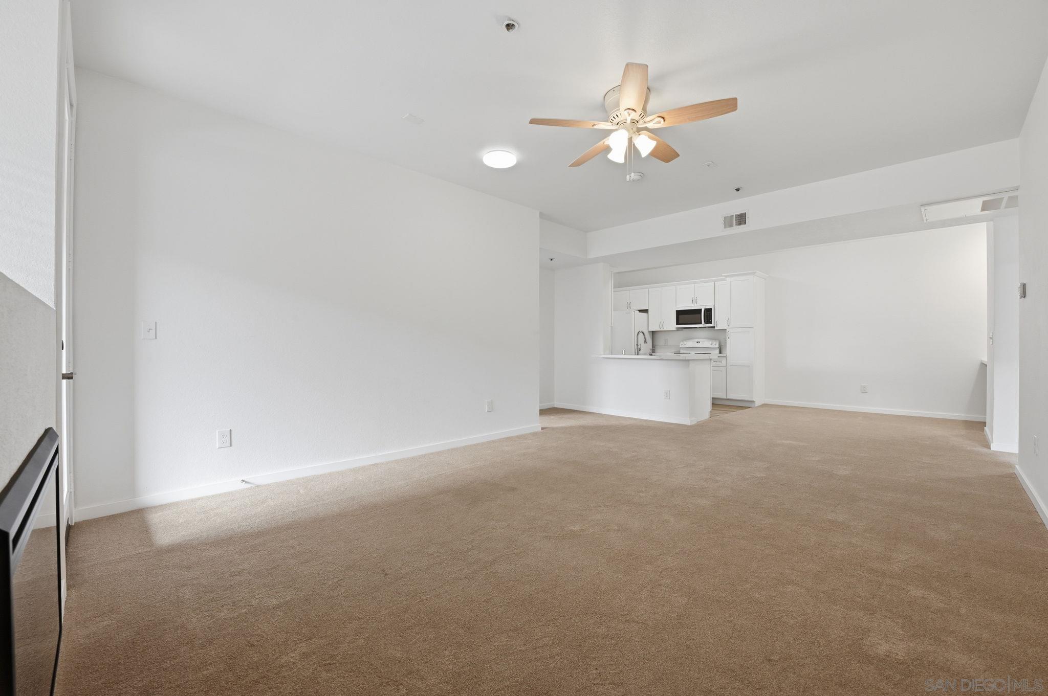 Detail Gallery Image 7 of 56 For 41410  Juniper St  #2-23,  Murrieta,  CA 92562 - 2 Beds | 2 Baths