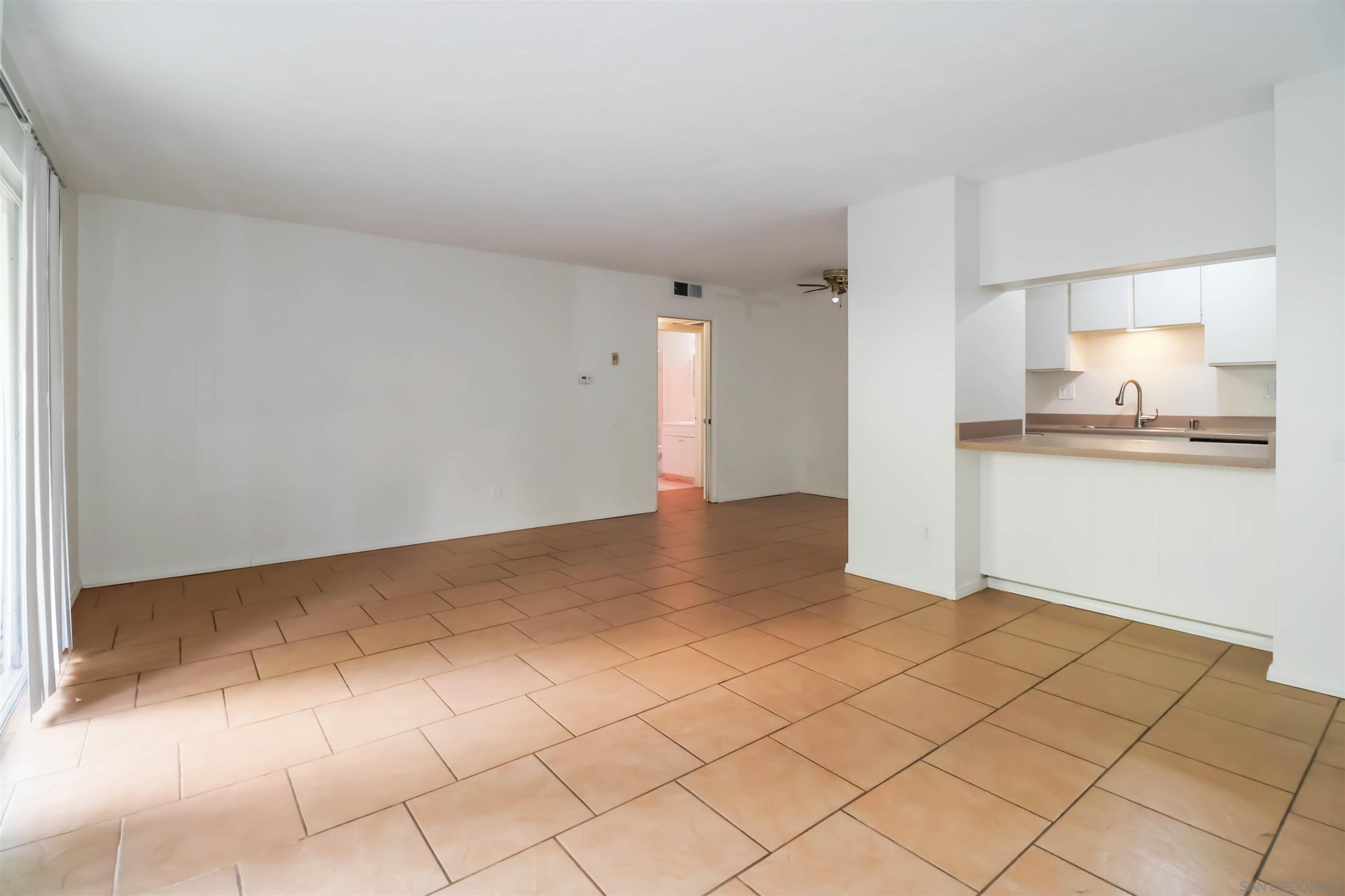 Detail Gallery Image 12 of 30 For 5700  Baltimore Dr, La Mesa,  CA 91942 - 1 Beds | 1 Baths