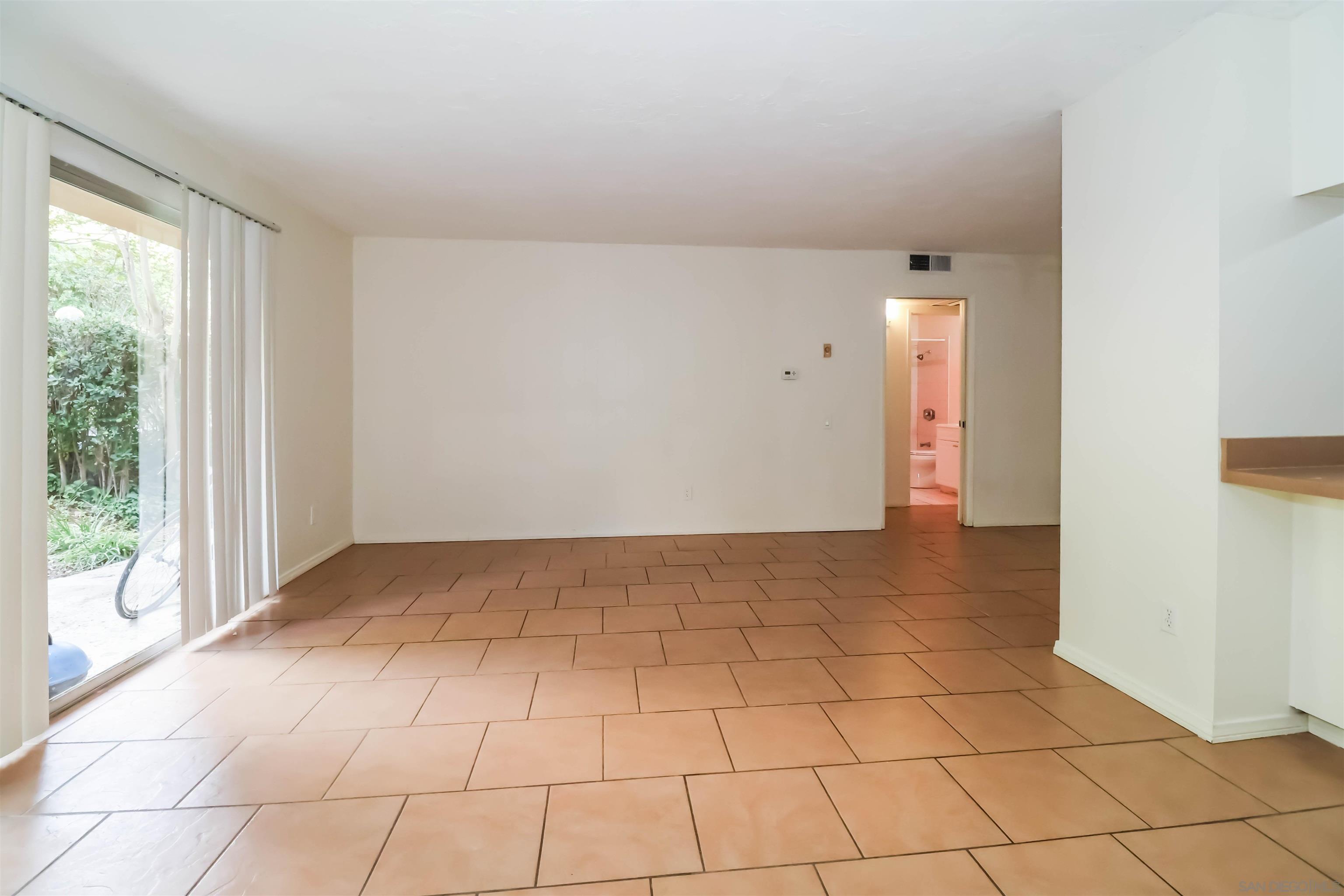 Detail Gallery Image 13 of 30 For 5700  Baltimore Dr, La Mesa,  CA 91942 - 1 Beds | 1 Baths