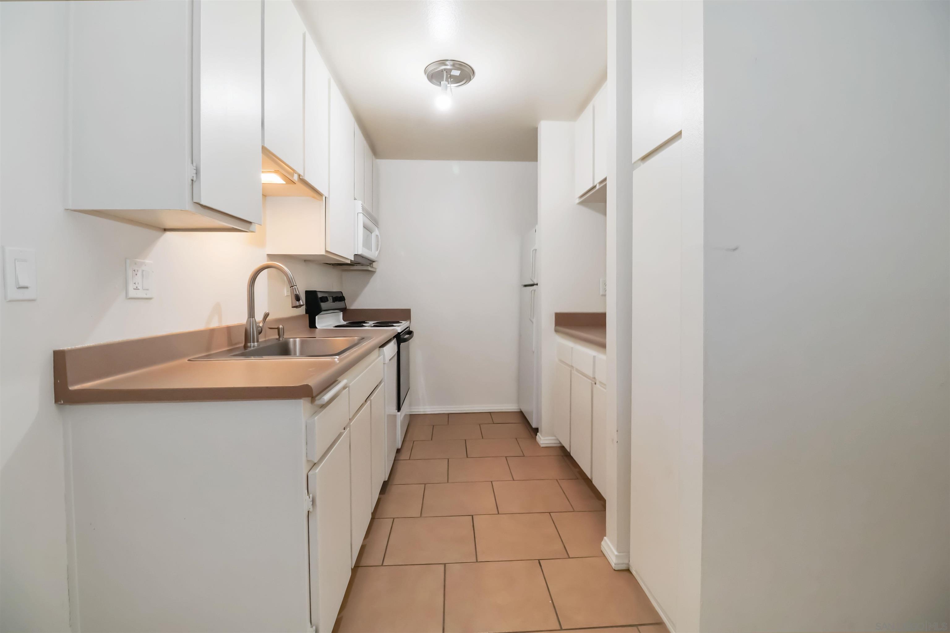 Detail Gallery Image 20 of 30 For 5700  Baltimore Dr, La Mesa,  CA 91942 - 1 Beds | 1 Baths