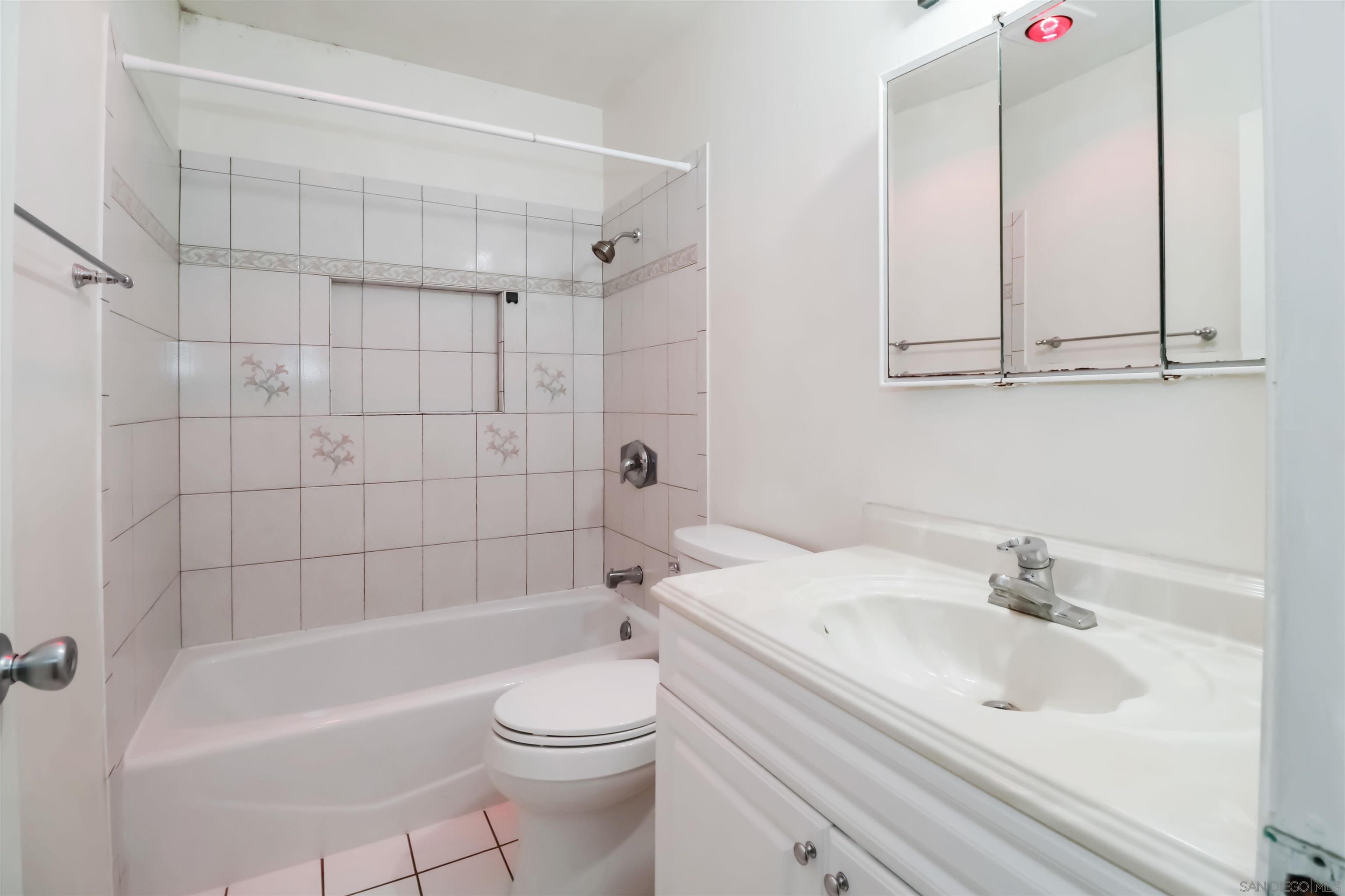 Detail Gallery Image 27 of 30 For 5700  Baltimore Dr, La Mesa,  CA 91942 - 1 Beds | 1 Baths