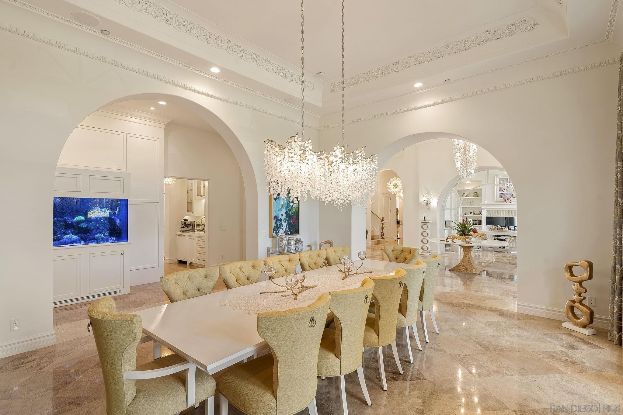 Detail Gallery Image 11 of 30 For 6709  Calle Ponte Bella, Rancho Santa Fe,  CA 92091 - 6 Beds | 7/1 Baths